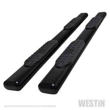 Picture of Westin 19-21 Chevrolet Silverado Crew Cab PRO TRAXX 6 Oval Nerf Step Bars - Black