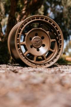 Picture of fifteen52 Traverse HD 17x8-5 6x139-7 0mm ET 106-2mm Center Bore Matte Bronze Wheel