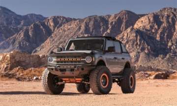 Picture of AVS 21-23 Ford Bronco 2-4Dr Excl- Raptor Low Profile Aeroskin Lightshield Pro - Black