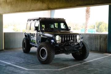 Picture of DV8 Offroad 2018+ Jeep Wrangler JL Light Bar Mount