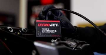 Picture of Dynojet 03-06 Suzuki SV650 Power Commander 6