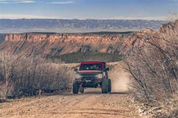 Picture of Superlift 21-22 Ford Bronco w- Sasquatch 2 inch Lift Kit