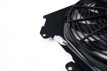 Picture of CSF 92-00 Honda Civic All-Aluminum Fan Shroud w-12in SPAL Fan - Black Finish