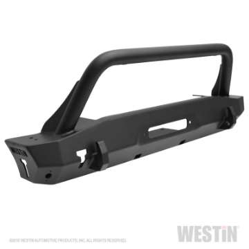 Picture of Westin 18-22 Jeep Wrangler JL - 20-22 Gladiator WJ2 Stubby Front Bumper w-Bull Bar - Tex- Blk