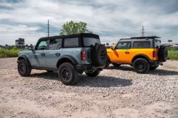 Picture of Corsa 21-24 Ford Bronco 2-7L 4-Door 2-75in Cat-Back Dual Rear Exhaust w-4in Straight-Cut Polish Tips