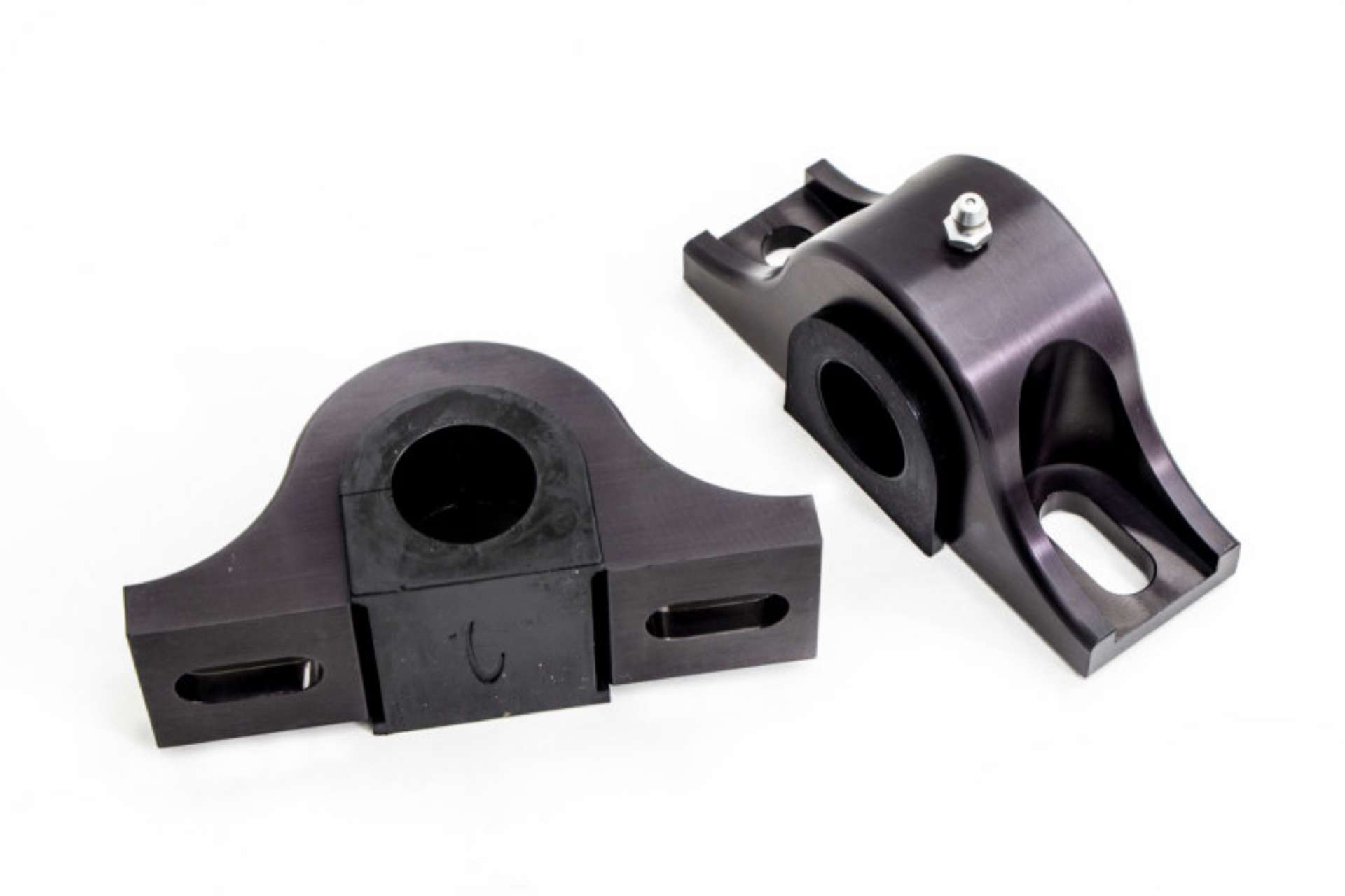 Picture of UMI Performance Heavy Duty Billet Aluminum Rear Sway Bar Mounts- 1in 25mm