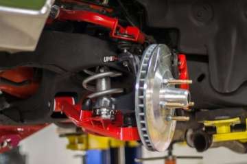 Picture of UMI Performance 78-88 GM G-Body C5-C6 Front Brake Conversion Hubs & Bearings