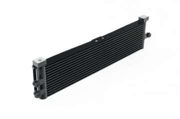 Picture of CSF BMW F8X M3-M4-M2C Engine Oil Cooler w- Rock Guard