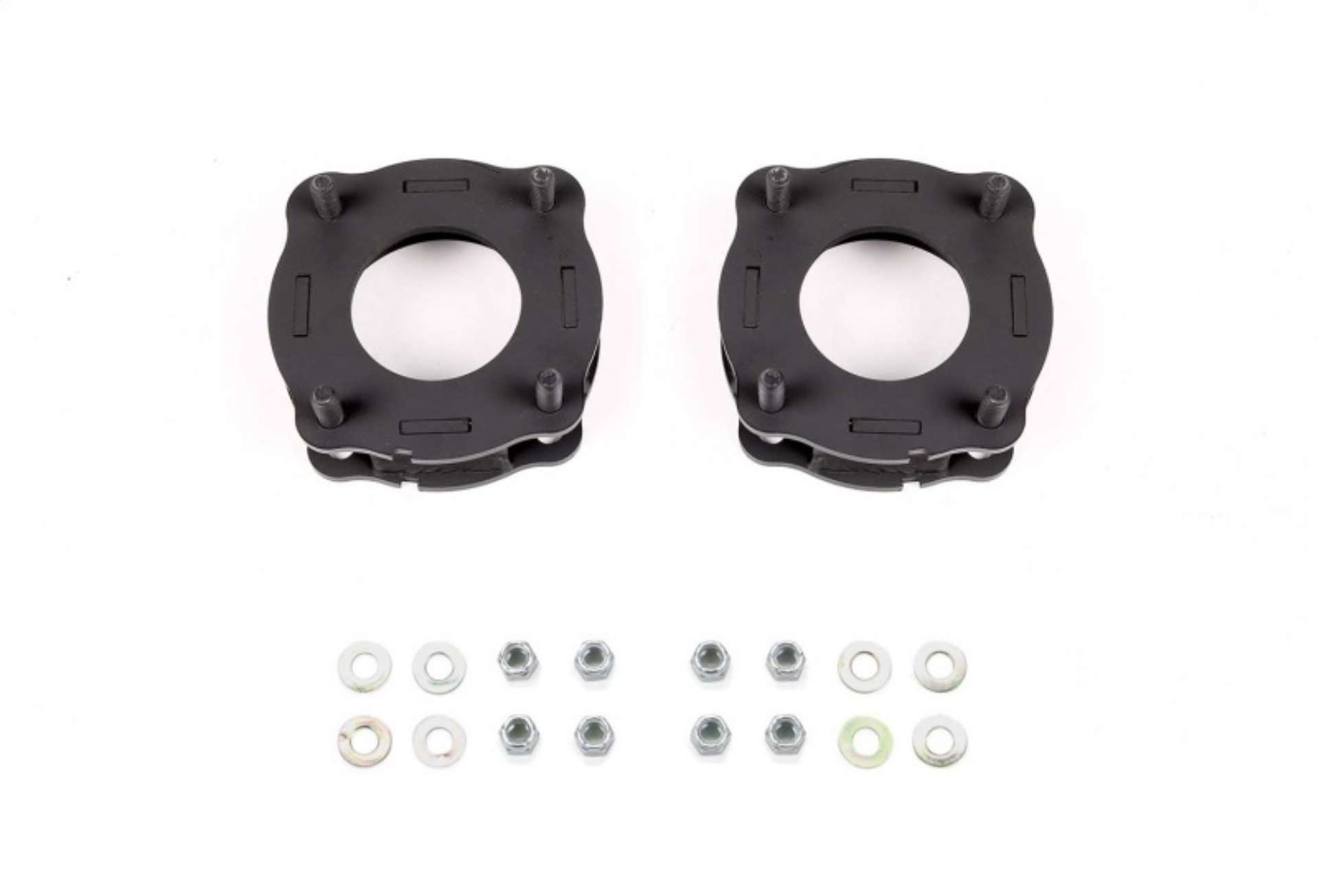 Picture of Fabtech 2022 Toyota Tundra 1-5in Leveling Kit - Front Spacers and Hardware