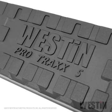 Picture of Westin 19-22 Chev-GMC Silverado-Sierra 1500 DC Excl- 2019 Ltd PRO TRAXX 5 Oval Nerf Step Bars - SS