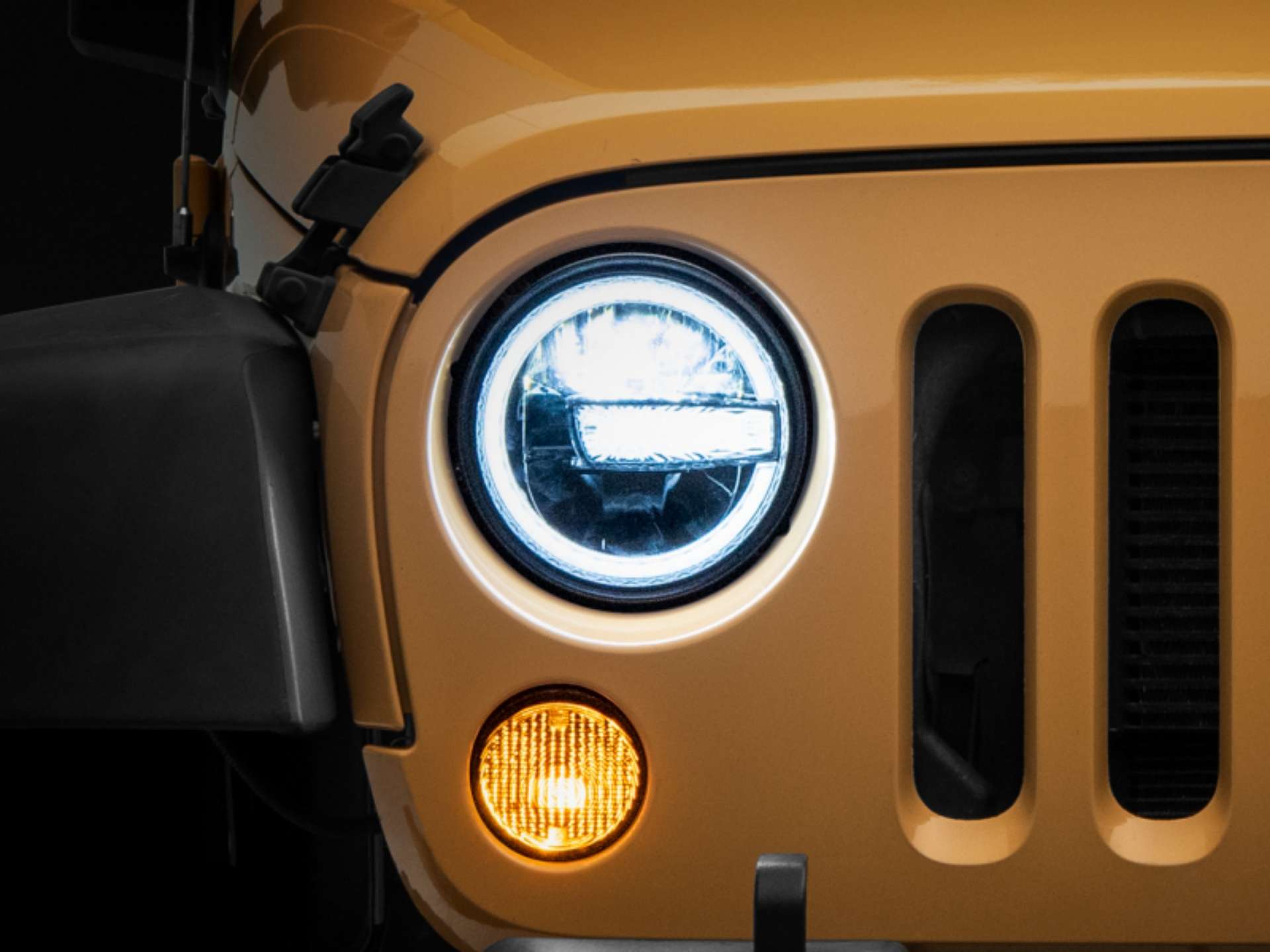 Picture of Raxiom 97-18 Jeep Wrangler TJ-JK 7-Inch LED Headlights w- Halos- Black Housing Clear Lens