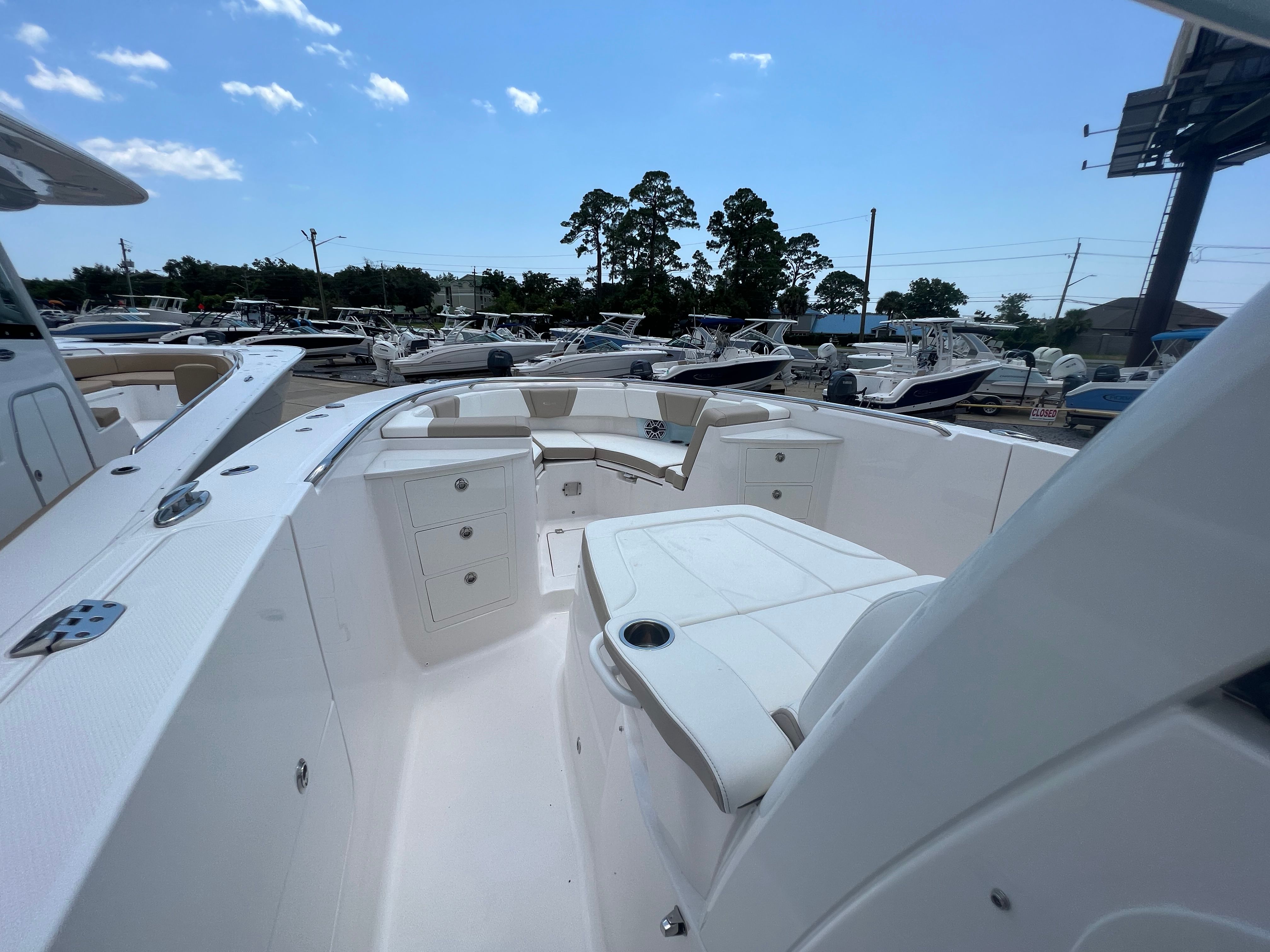 2024 Robalo 360 CC - Photo 14