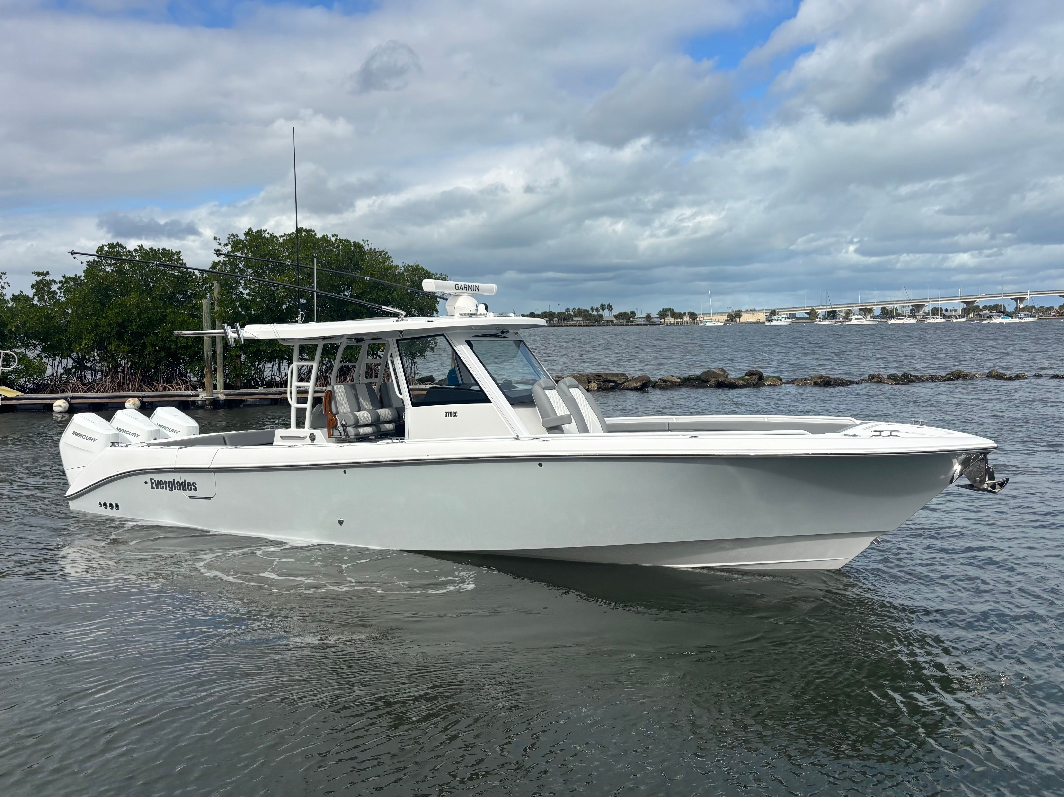2026 Everglades 375 CC - Photo 15