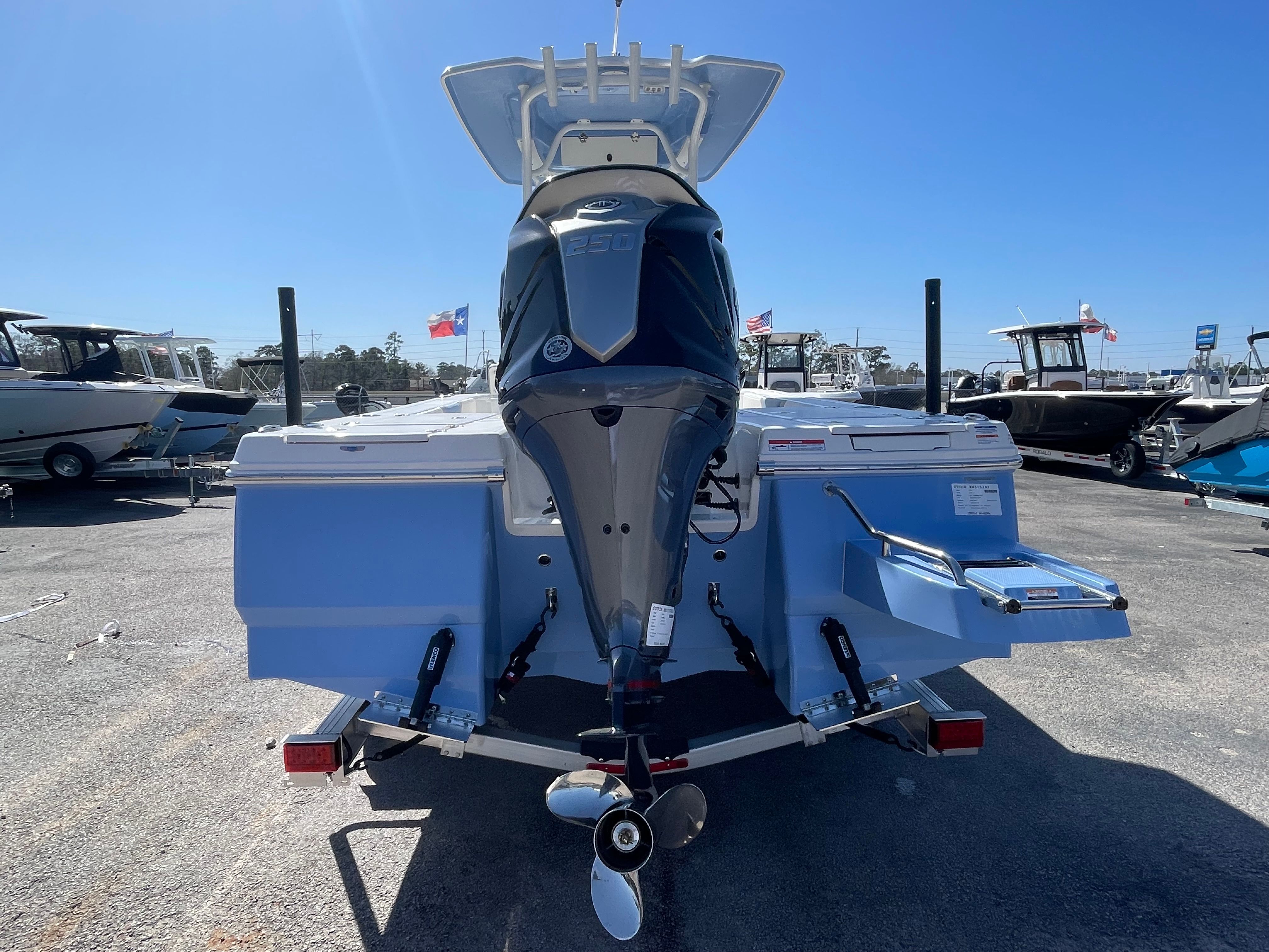2025 Robalo 226 Cayman DLX - Photo 6