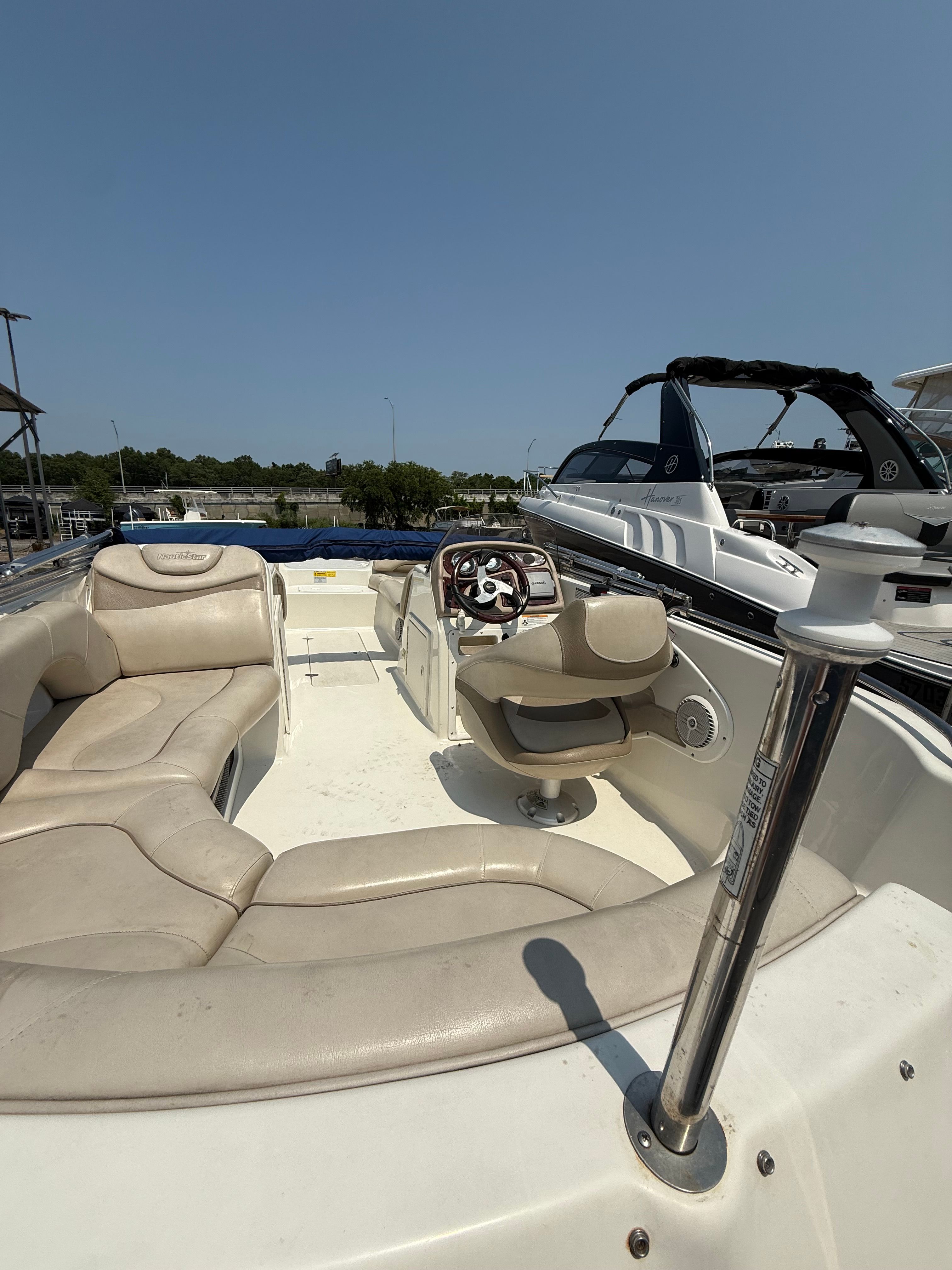2010 Nauticstar 205 SC - Photo 8