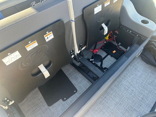 2025 Barletta Corsa 23UC — photo 15 view