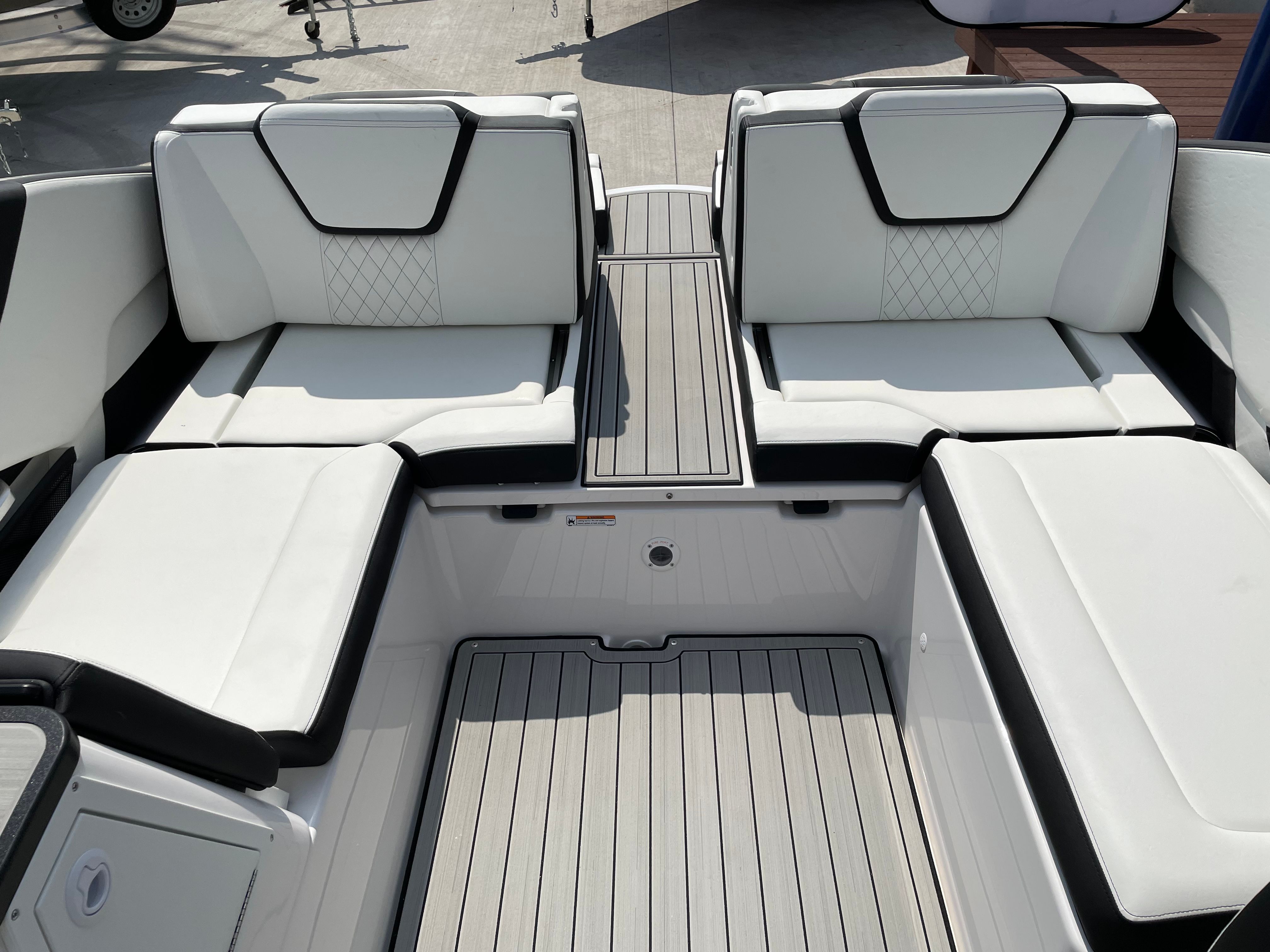 2025 Yamaha 252 S — photo 35 view