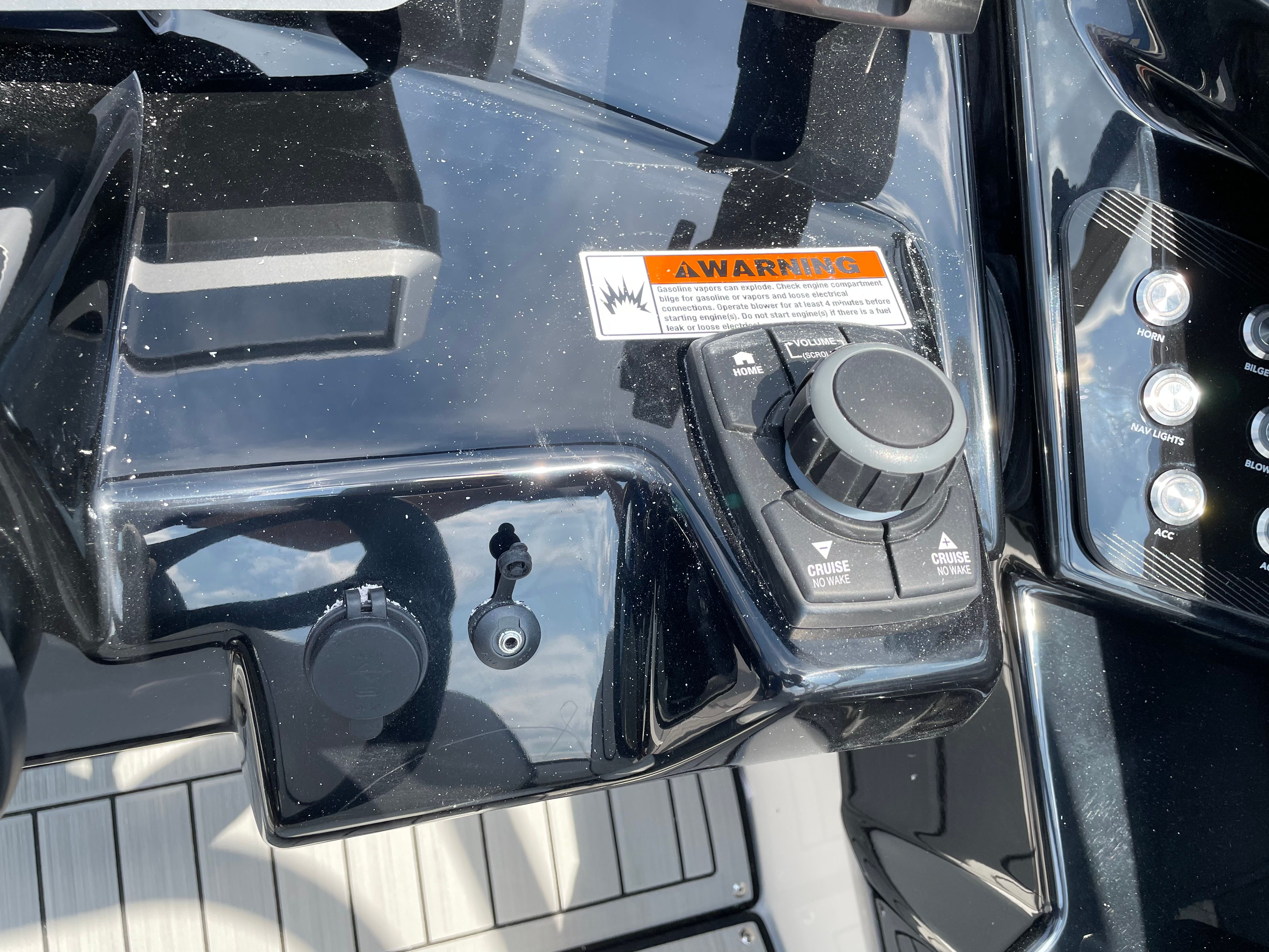 2025 Yamaha 252 S — photo 39 view