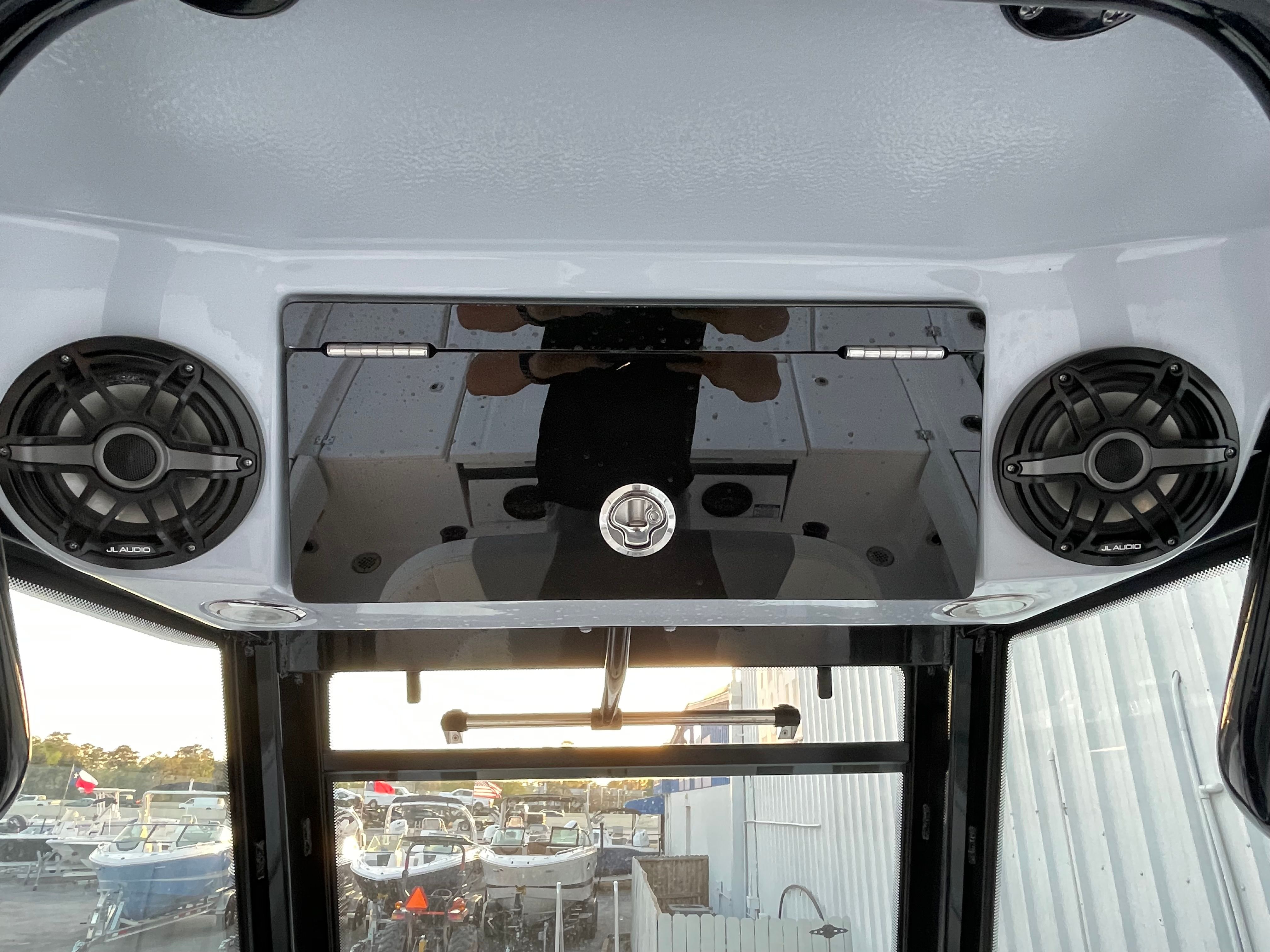 2025 Robalo 266 Cayman - Photo 20