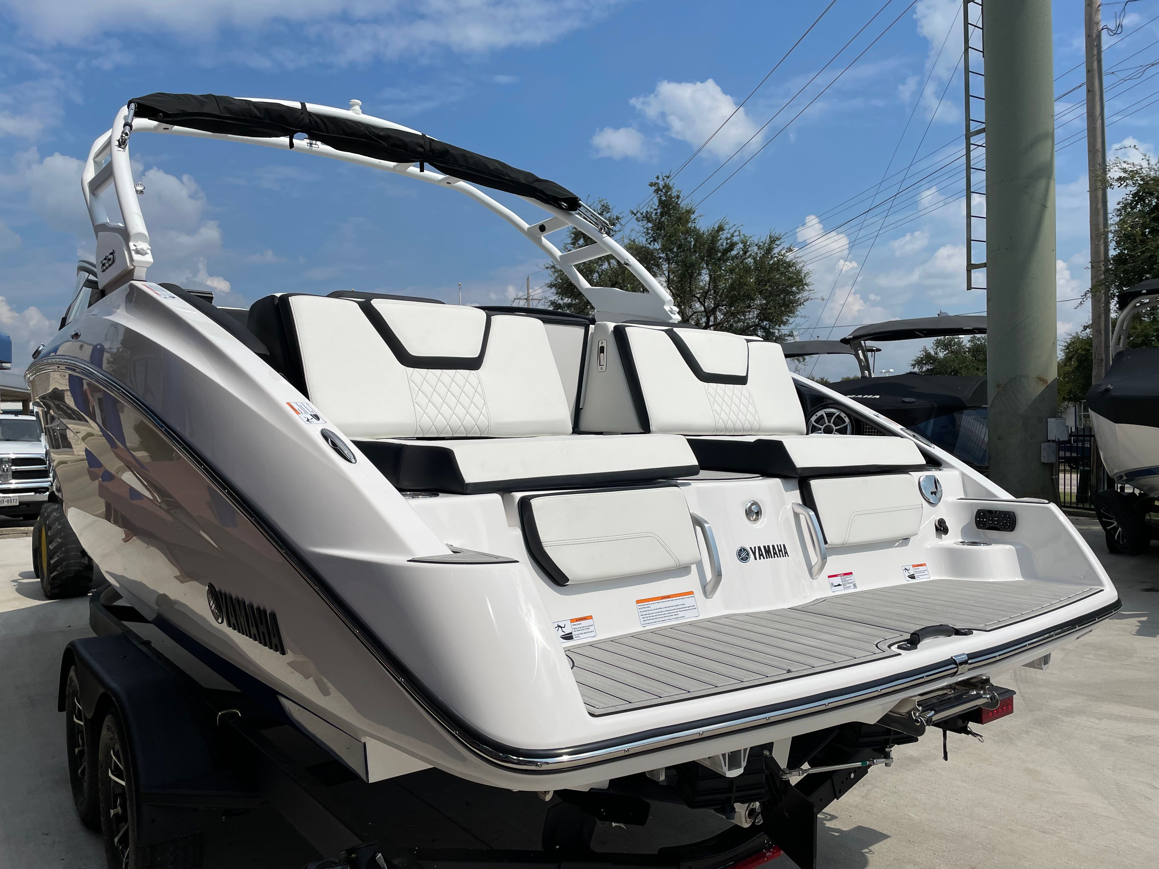 2025 Yamaha 252 S — photo 14 view