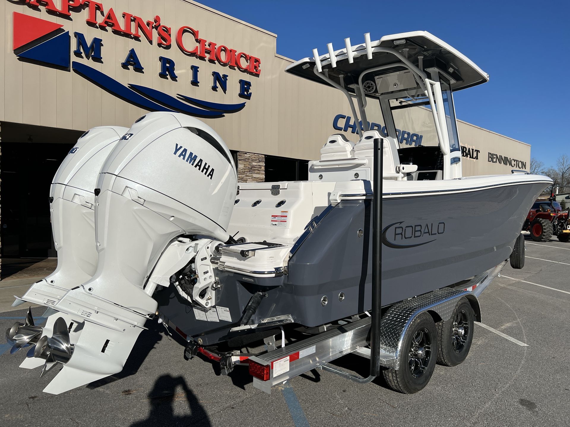2025 Robalo 250 CC - Photo 6