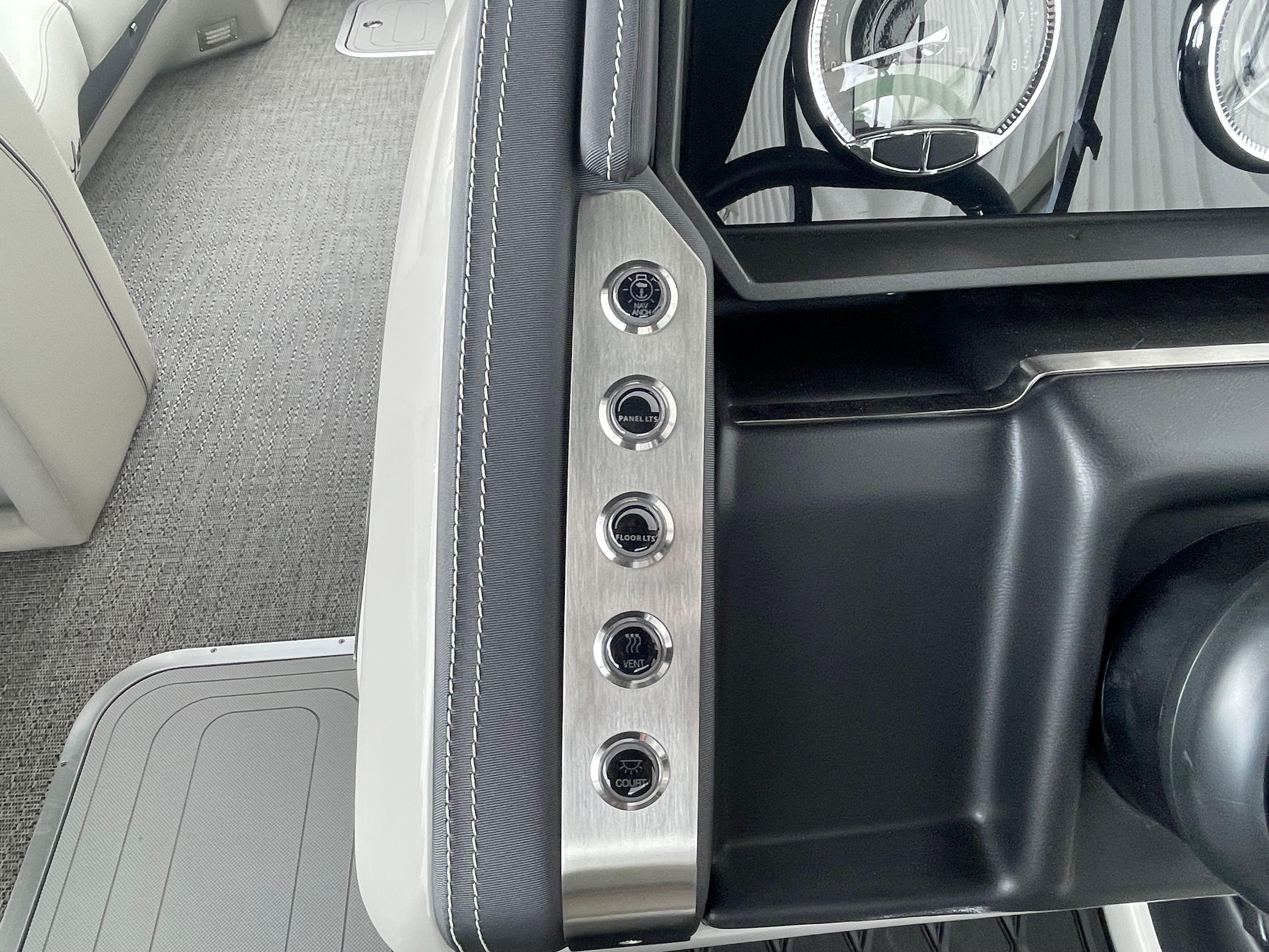 2025 Barletta Lusso L25UC - Photo 35