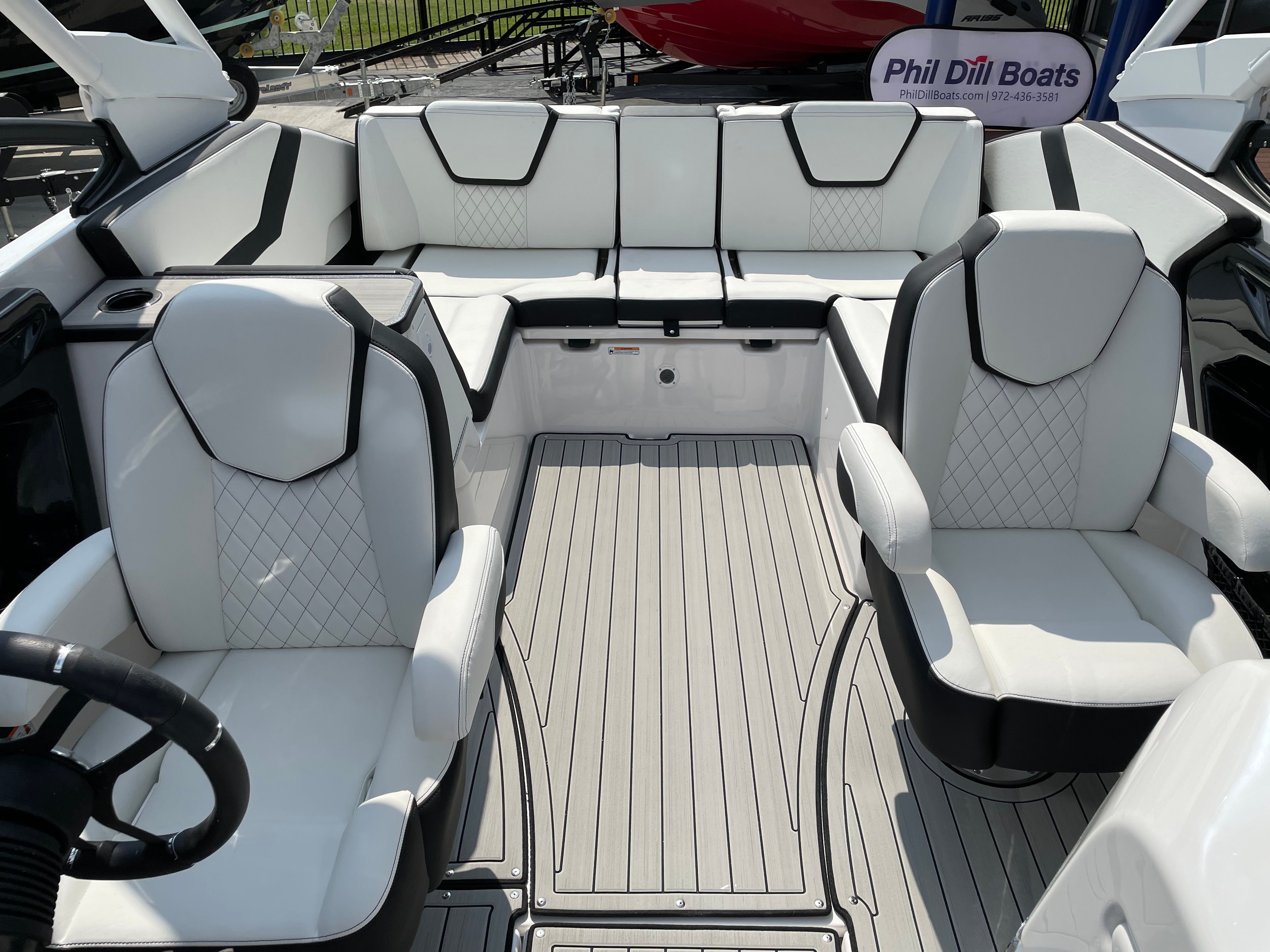 2025 Yamaha 252 S — photo 31 view