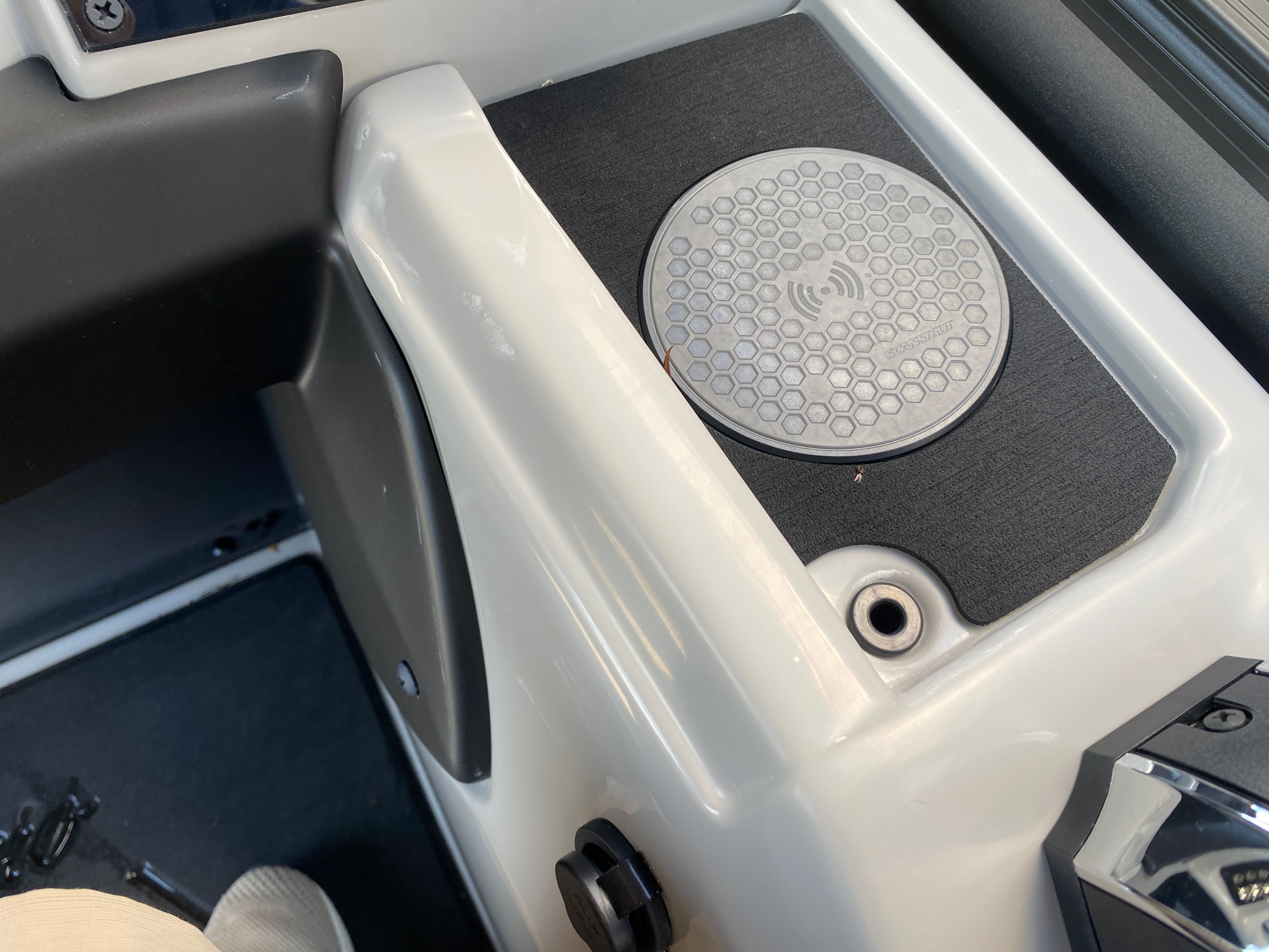 2025 Barletta Cabrio C22QC — photo 10 view