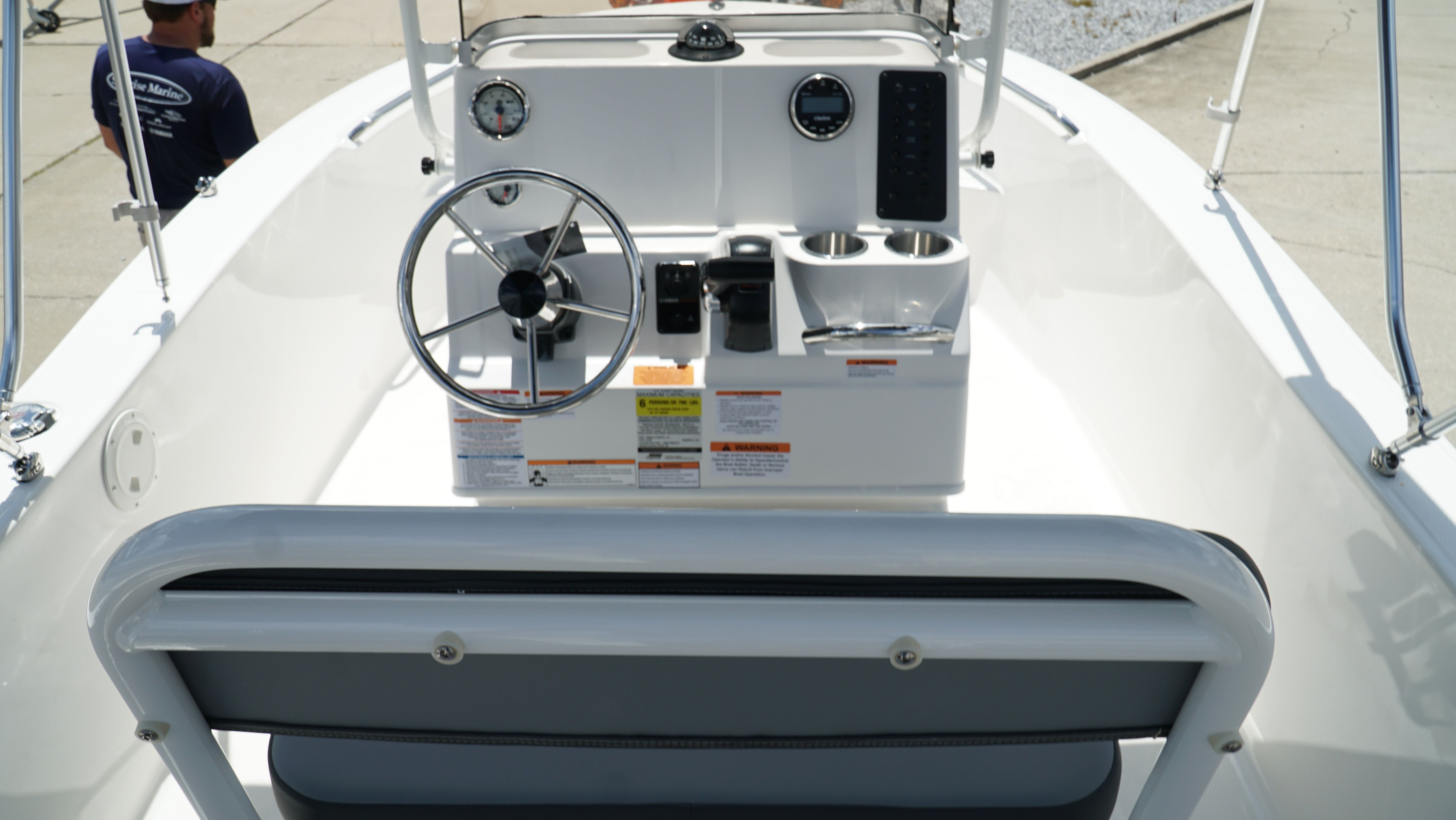 2025 Robalo 160 CC - Photo 25