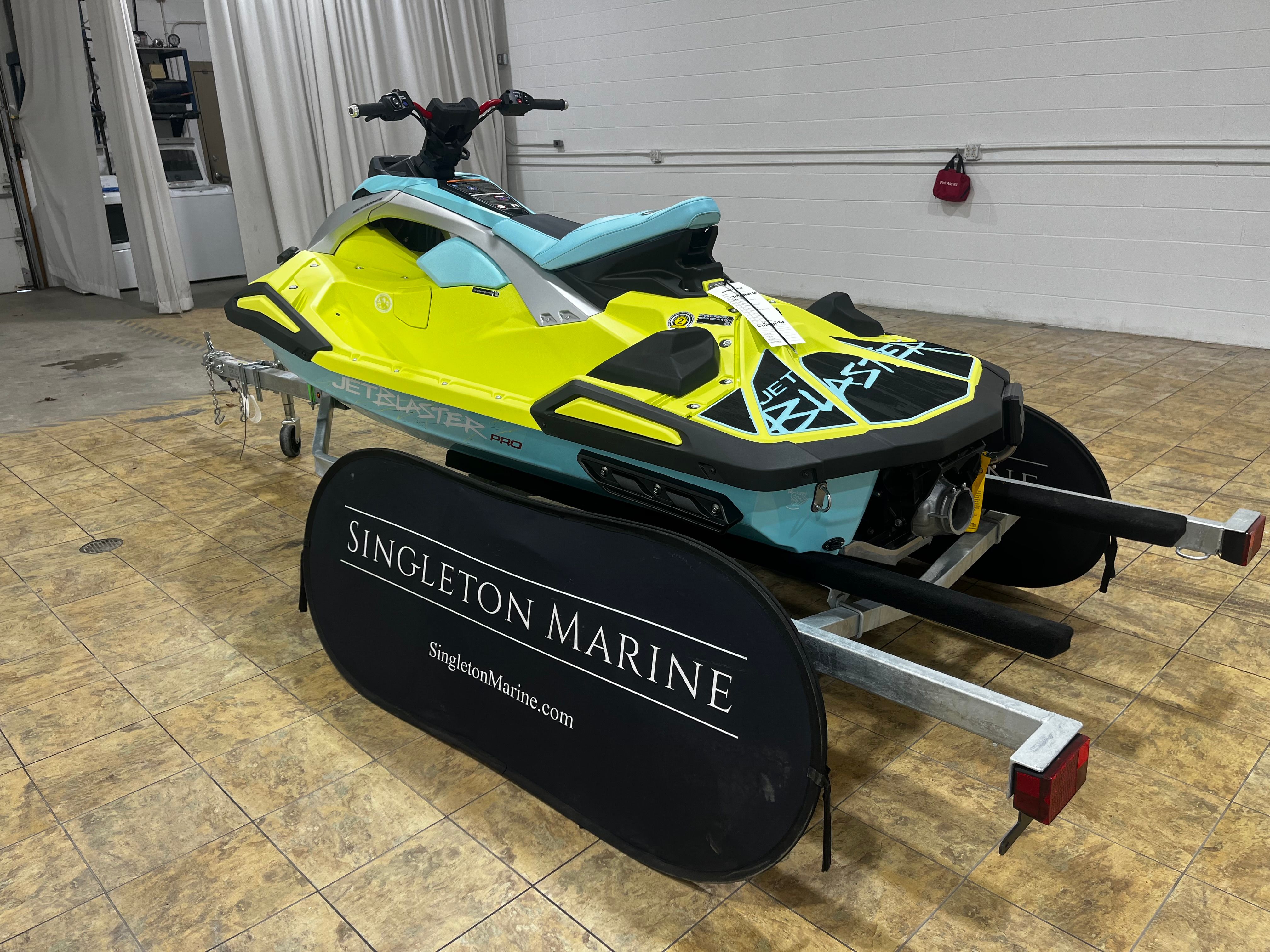 2025 Yamaha Jet Blaster PRO 2UP — front three-quarter view