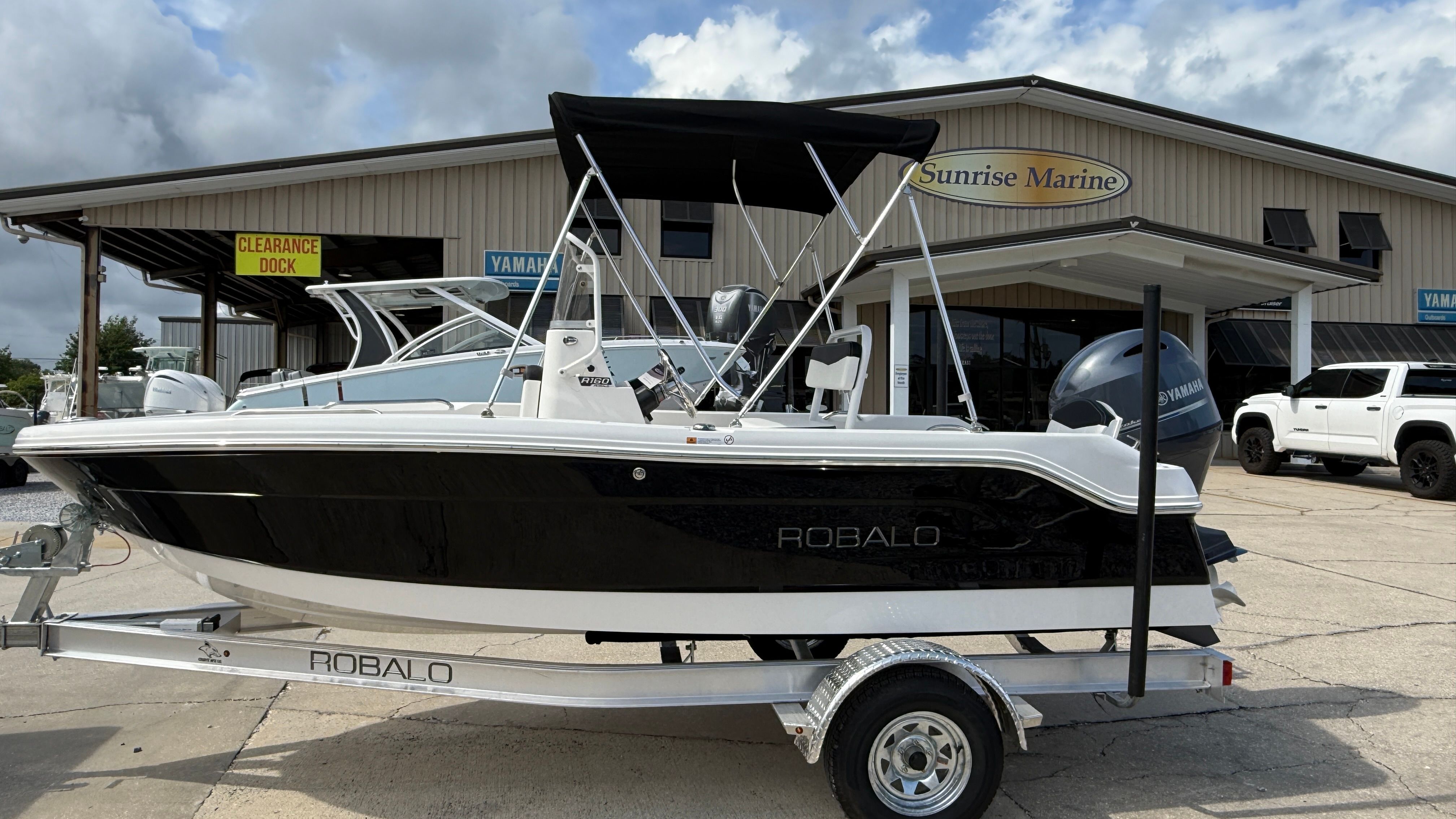 2025 Robalo 160 CC - Photo 2