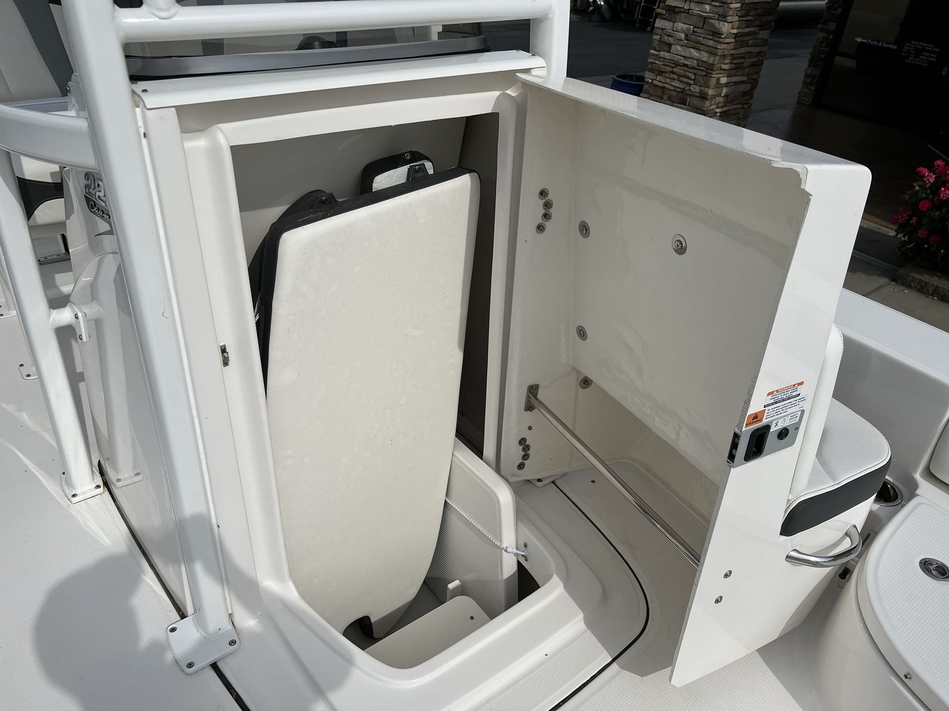 2025 Robalo 226 Cayman - Photo 21