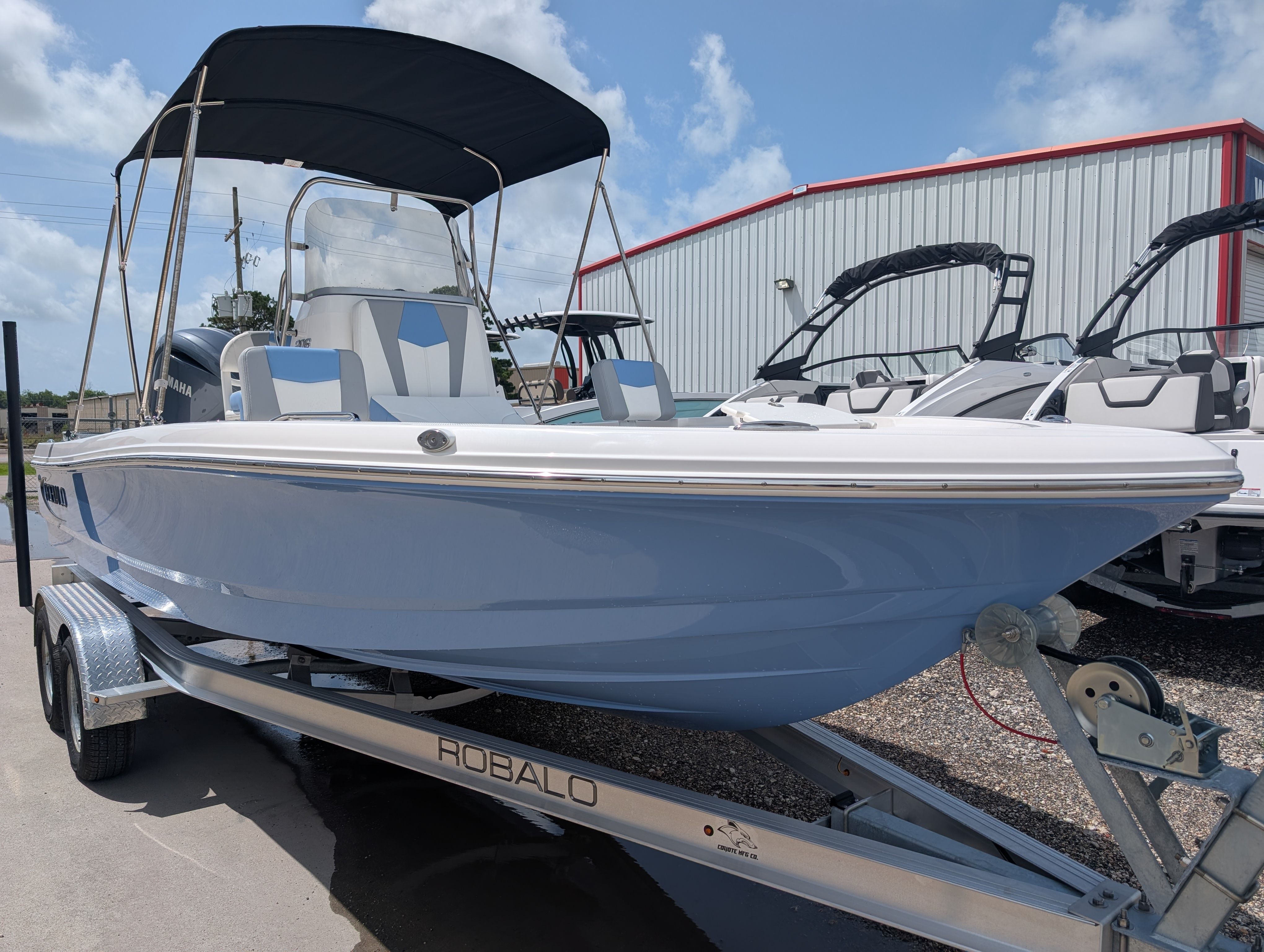 2025 Robalo 206 Cayman DLX - Photo 2