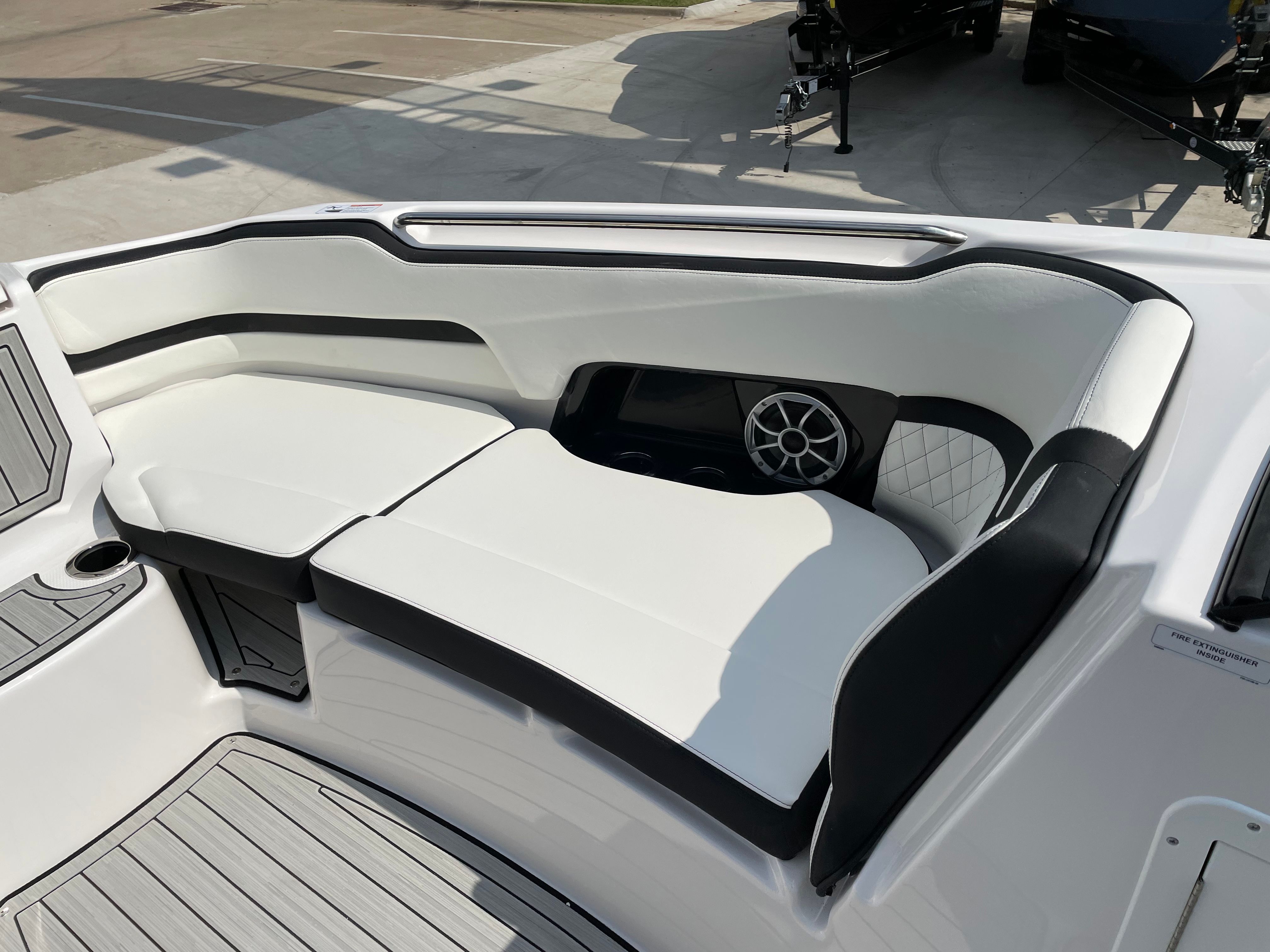 2025 Yamaha 252 S — photo 25 view