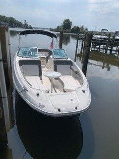 2011 Sea Ray Sundeck 260 - Photo 5