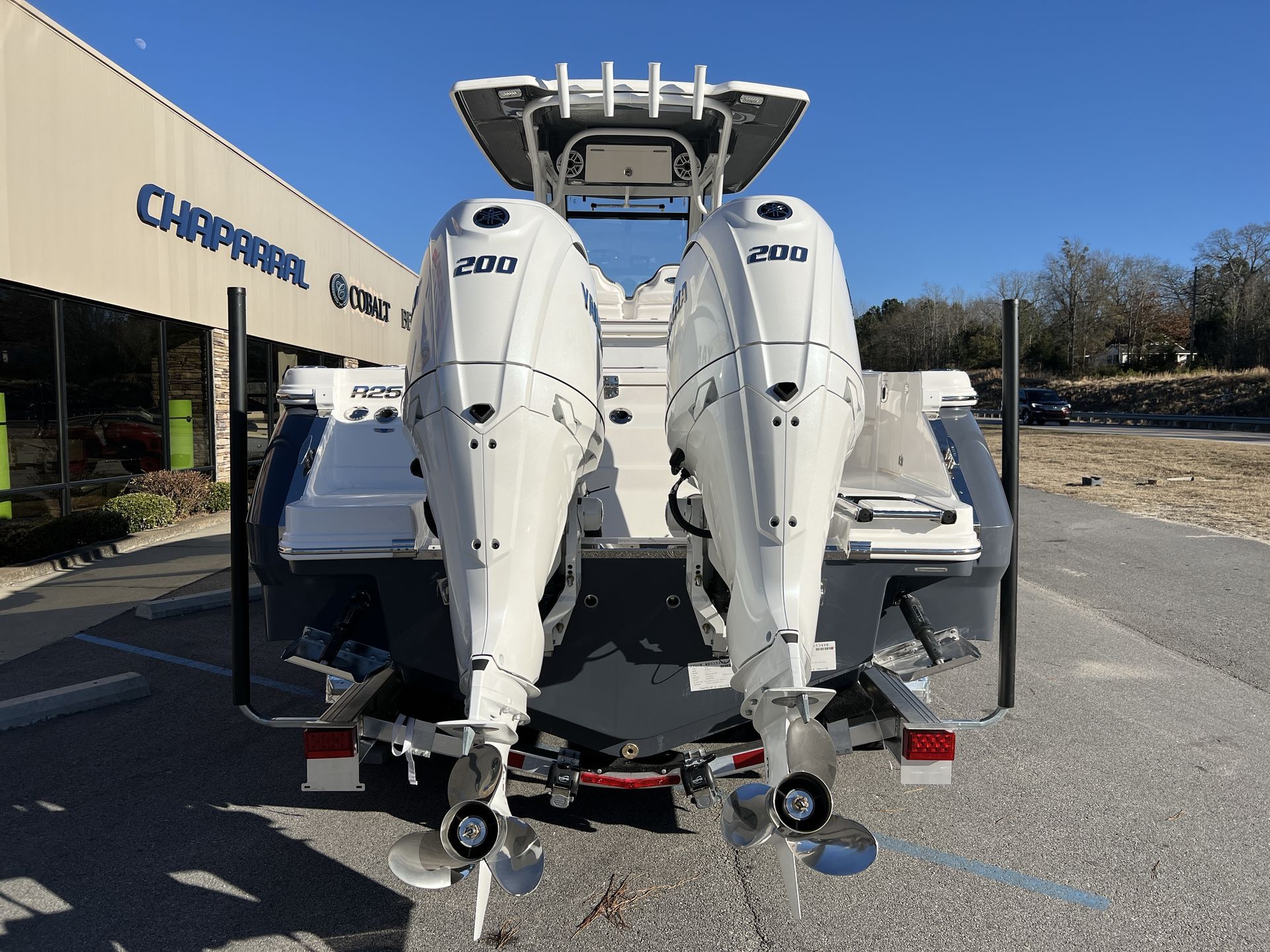 2025 Robalo 250 CC - Photo 2