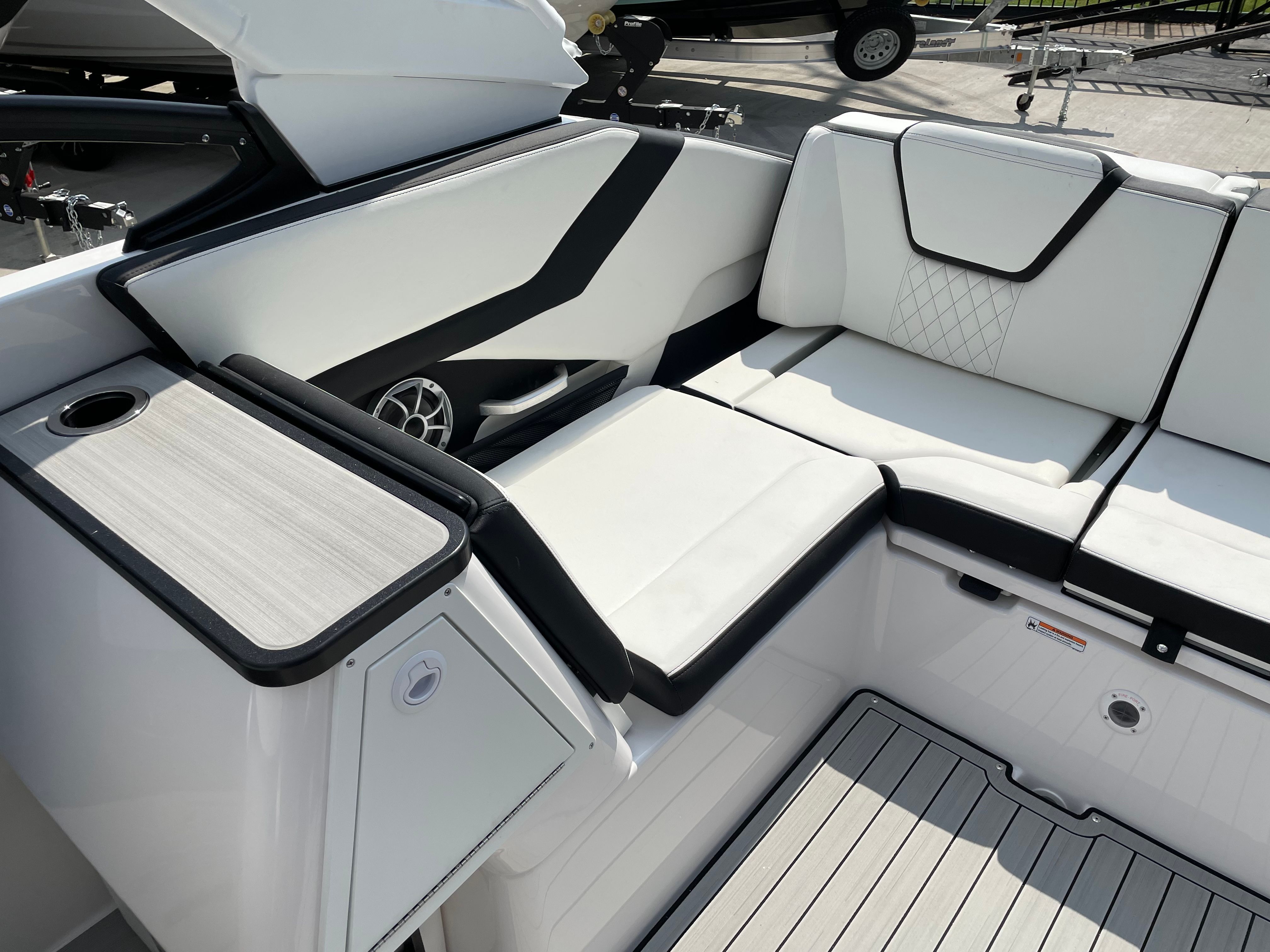2025 Yamaha 252 S — photo 33 view
