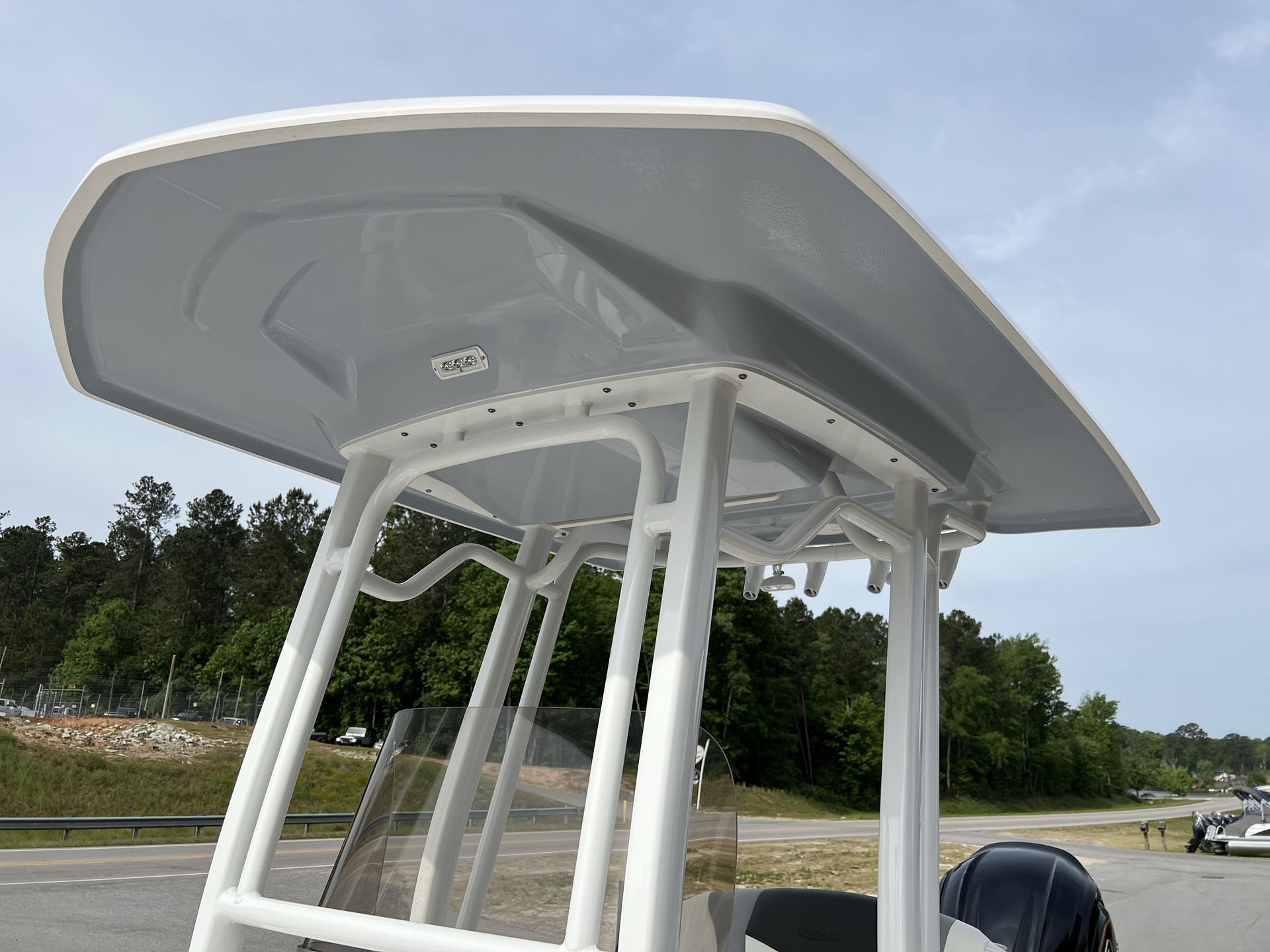 2025 Robalo 226 Cayman - Photo 11