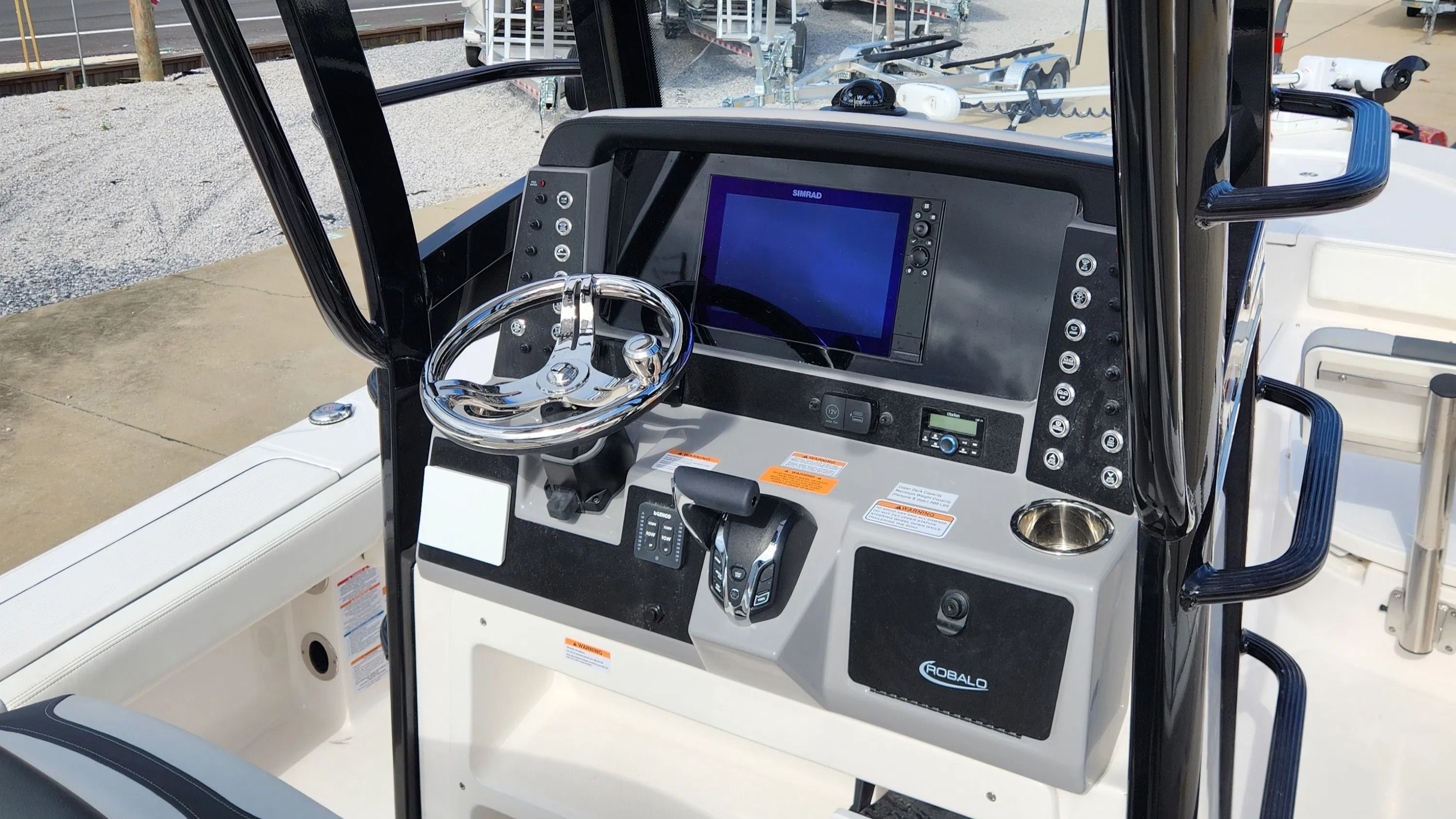 2025 Robalo 246 Cayman SD - Photo 6