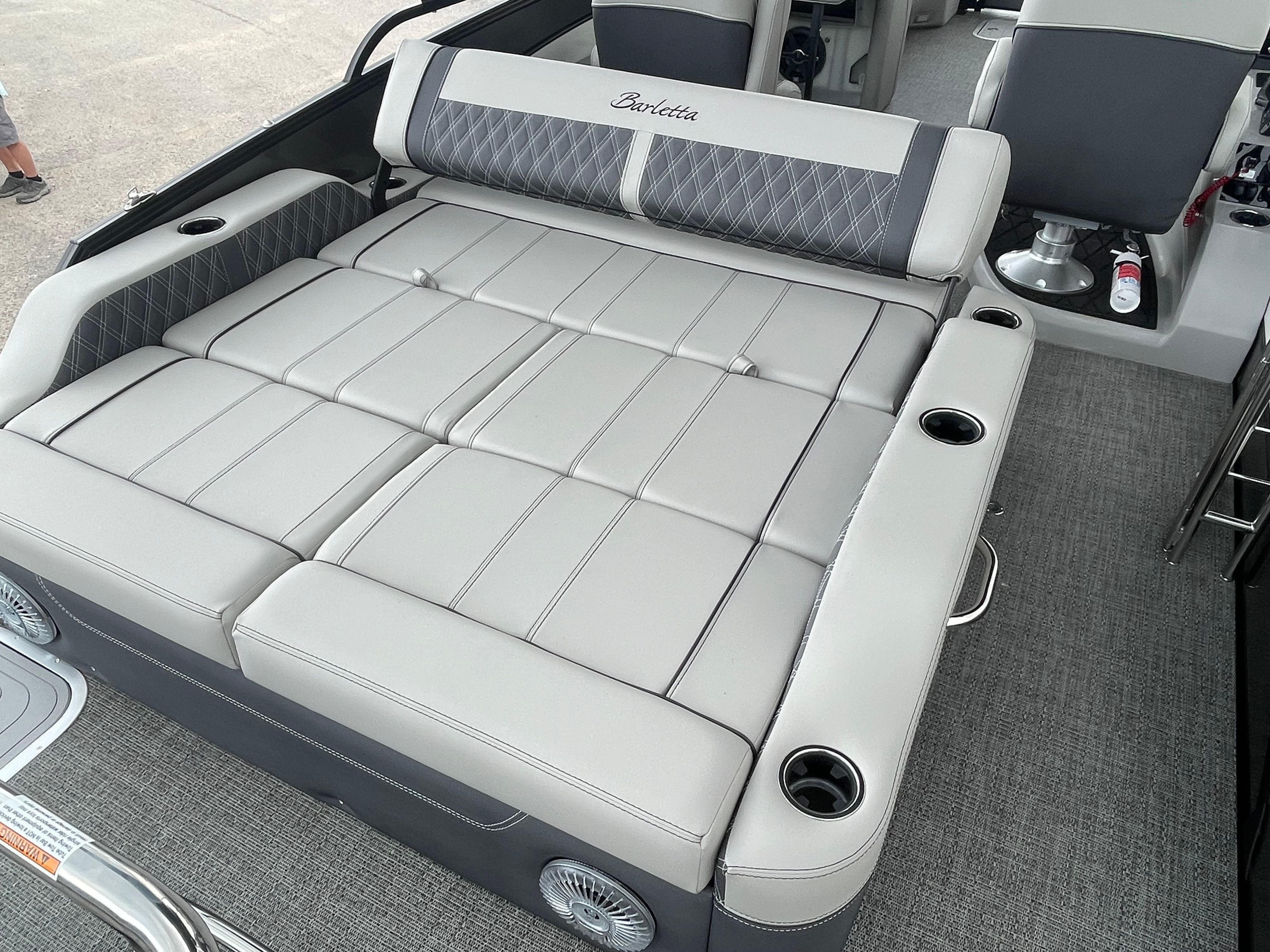 2025 Barletta Lusso L25UC - Photo 9