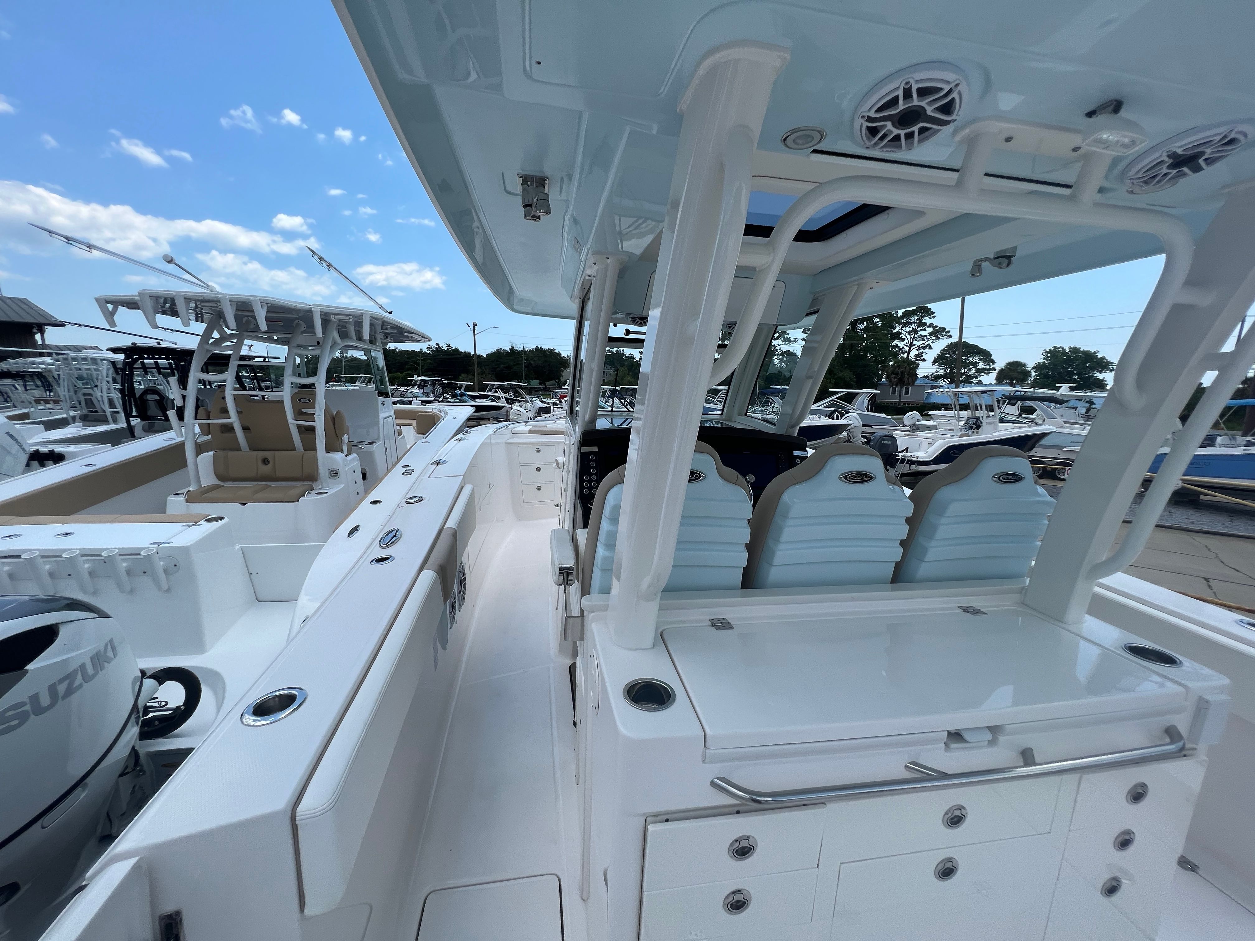 2024 Robalo 360 CC - Photo 11