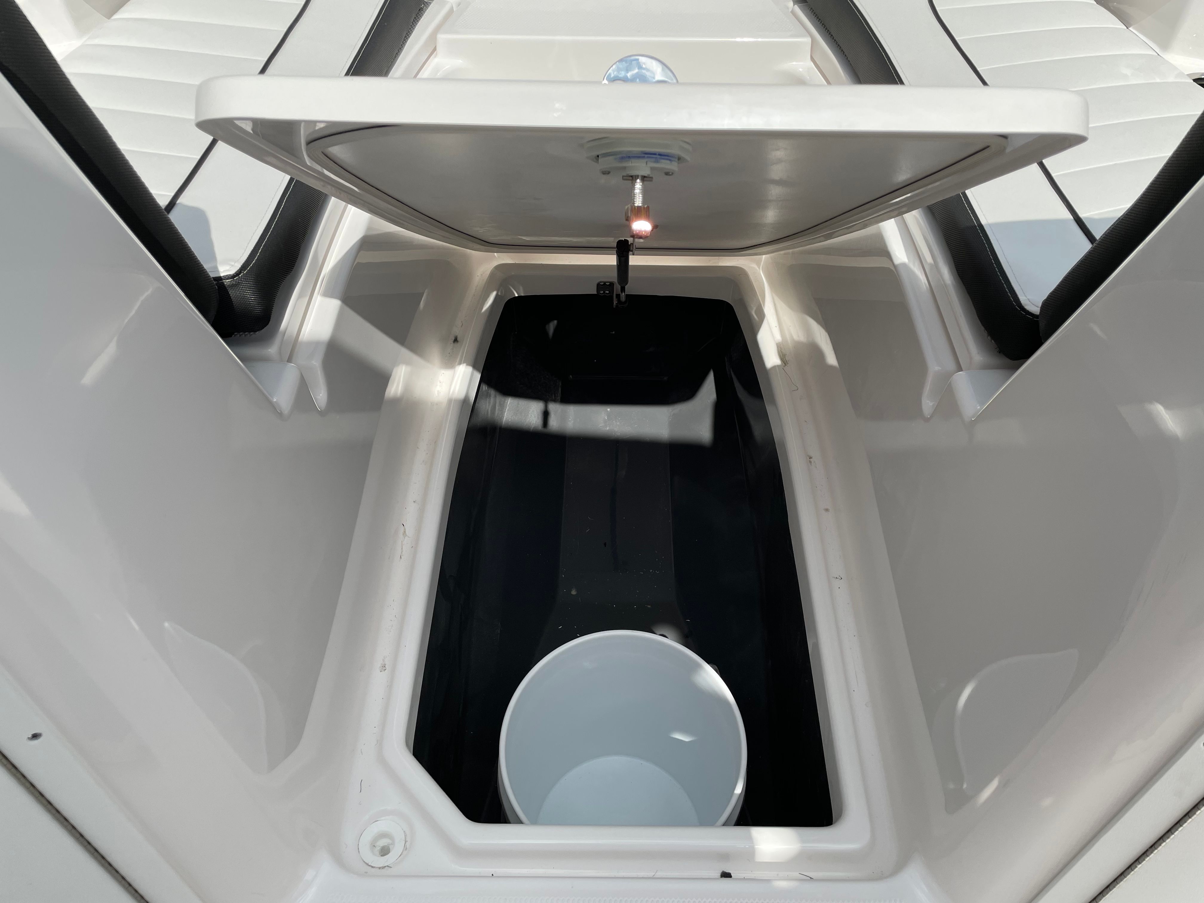 2025 Yamaha 222 FSH Sport — photo 40 view