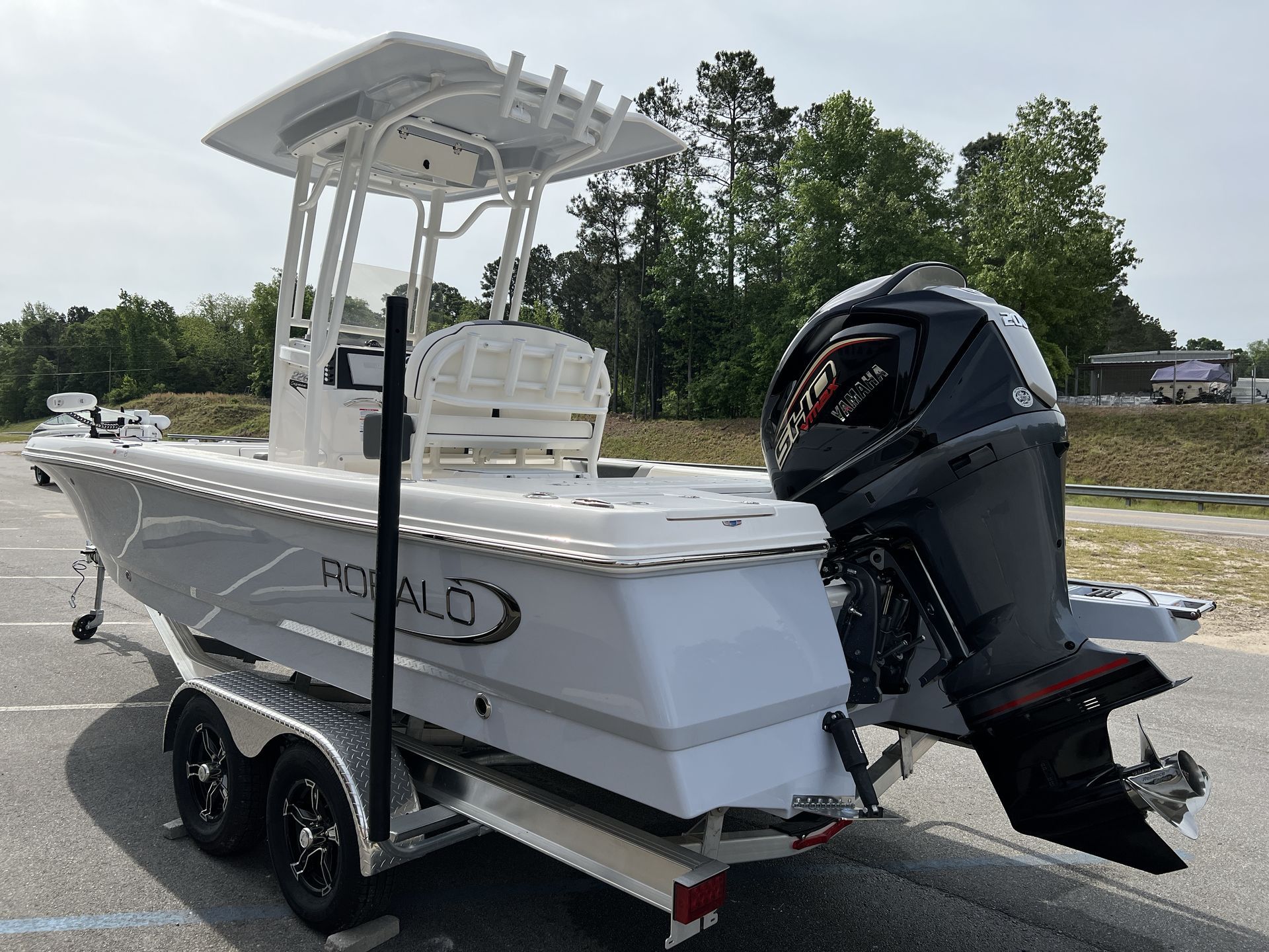 2025 Robalo 226 Cayman - Photo 6