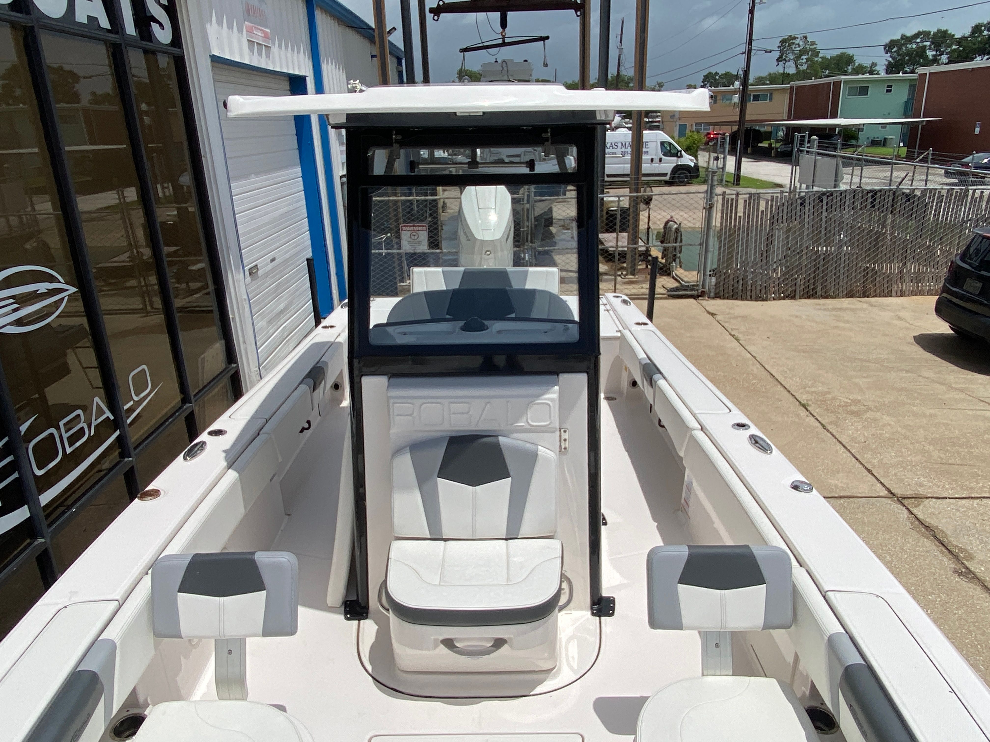 2025 Robalo 266 Cayman - Photo 12