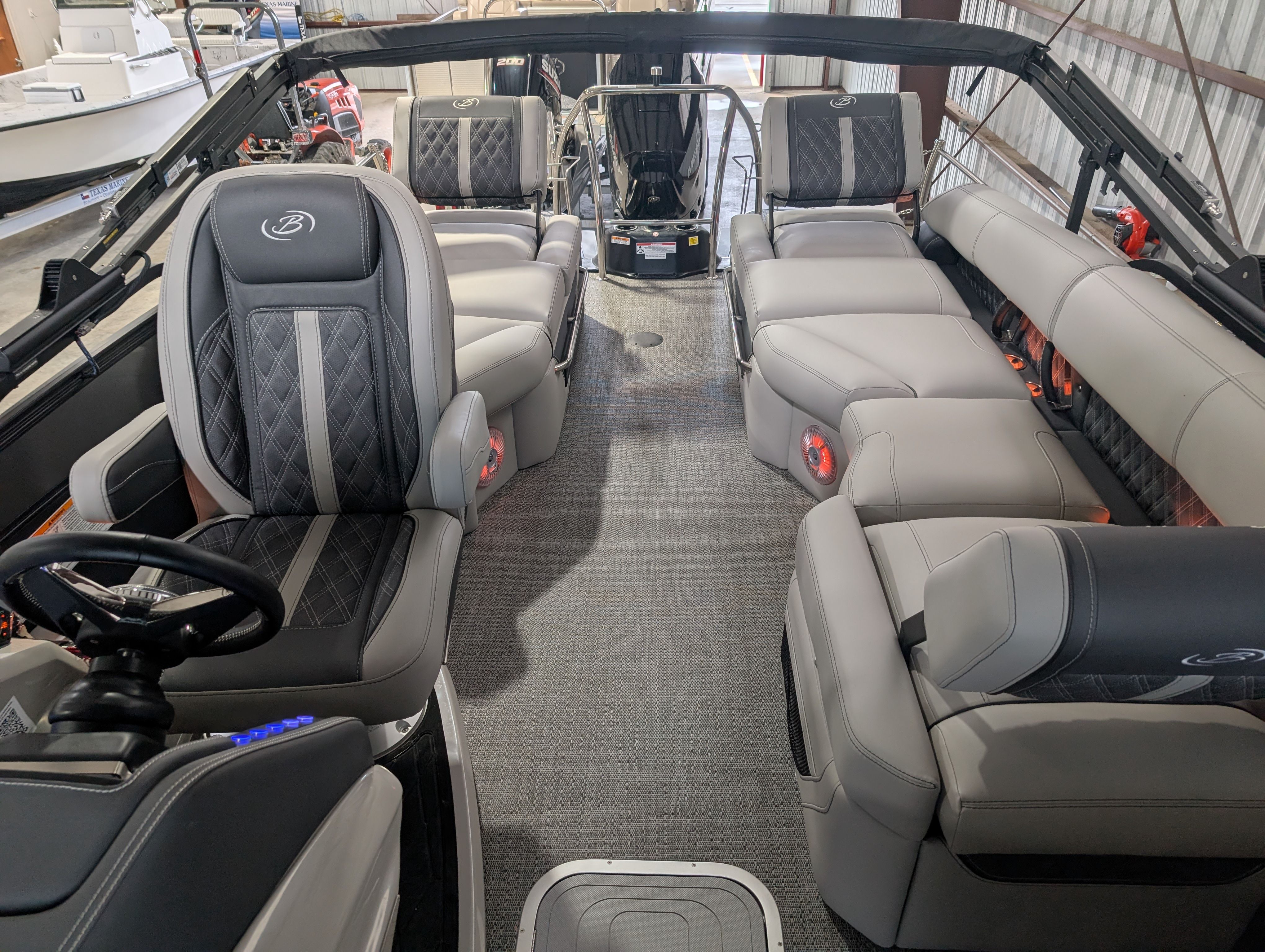 2025 Barletta Lusso L25M - Photo 30