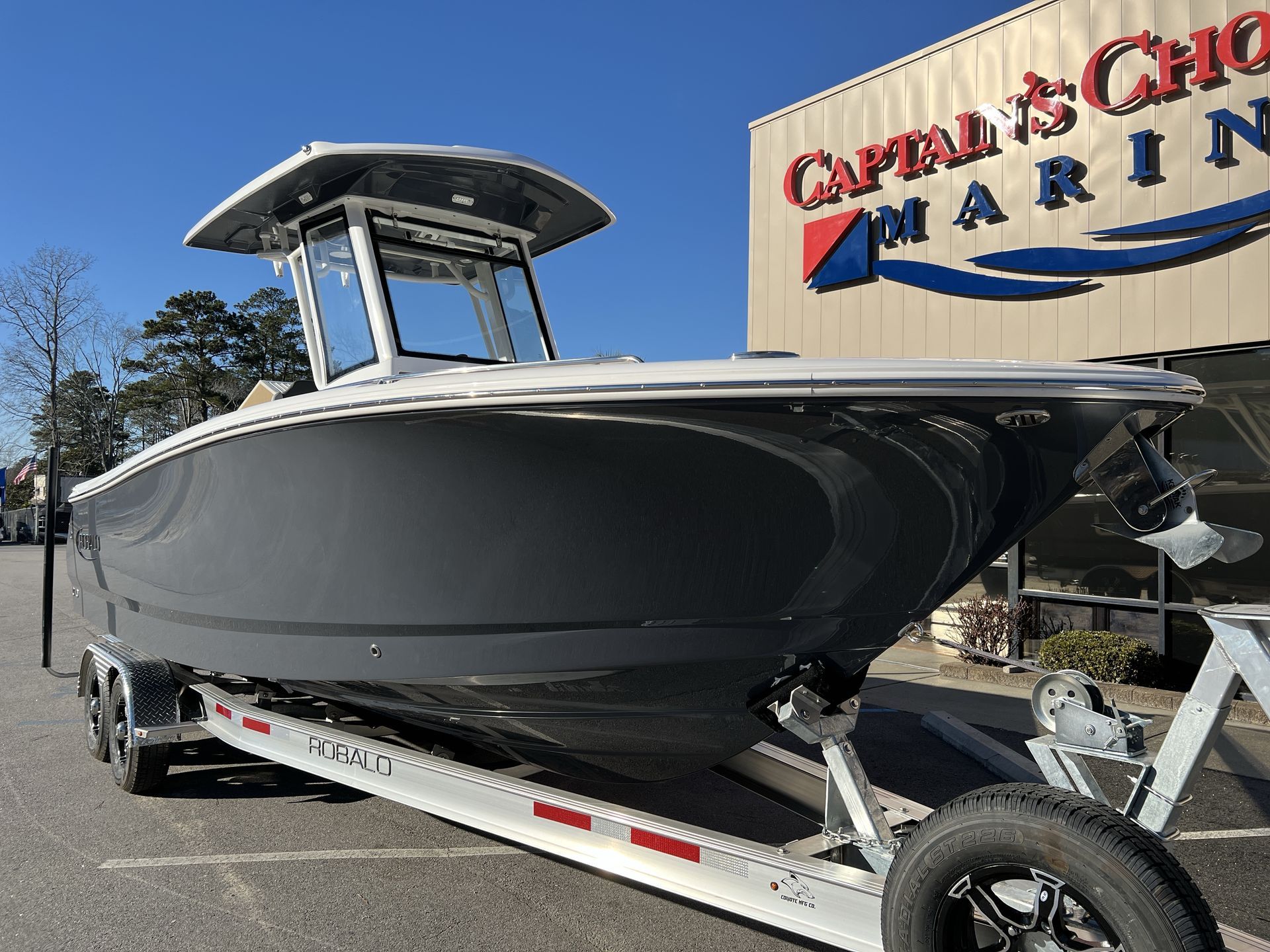 2025 Robalo 250 CC - Photo 3