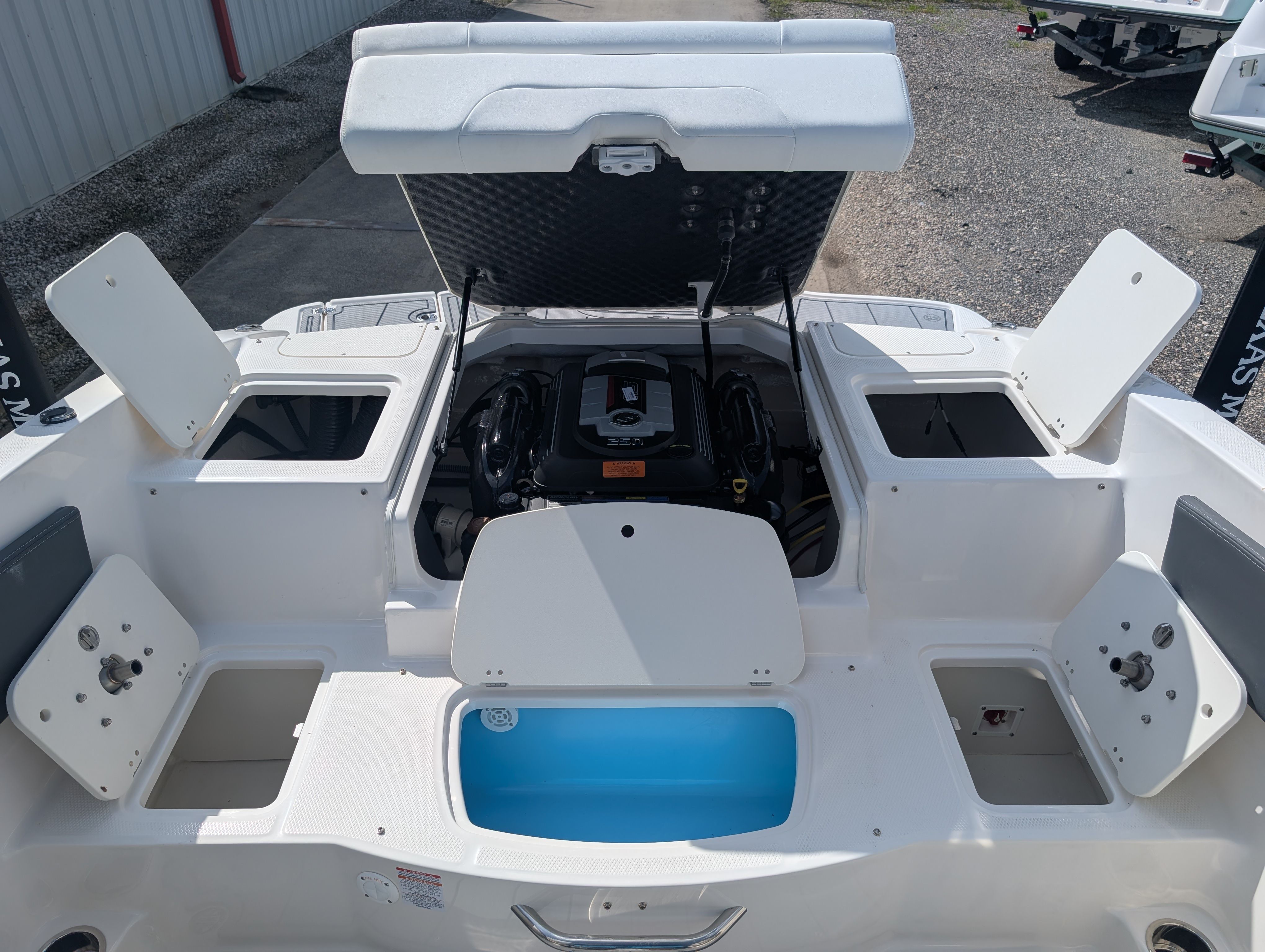2025 Chaparral 21 SSI S&F - Photo 22
