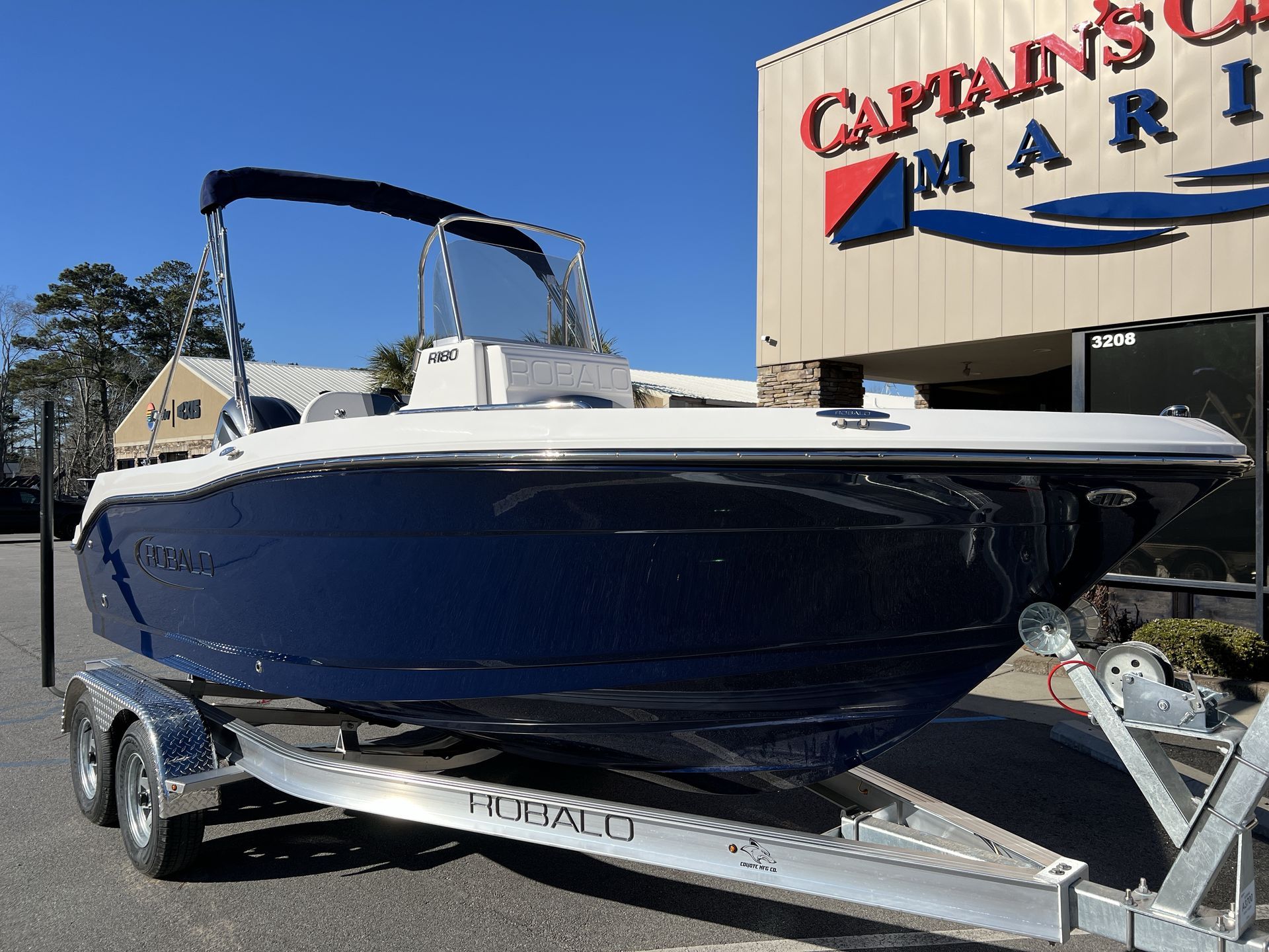 2025 Robalo 180 CC - Photo 3