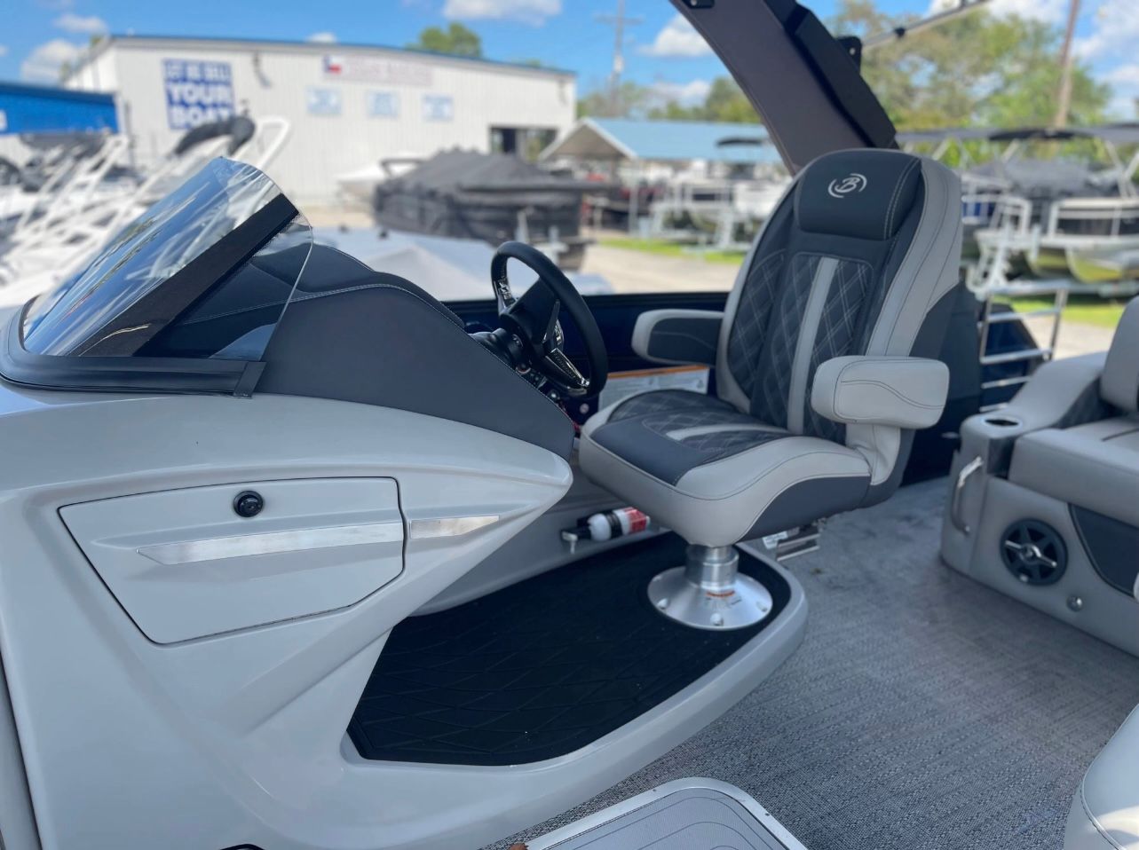 2025 Barletta Lusso L25UCA - Photo 27
