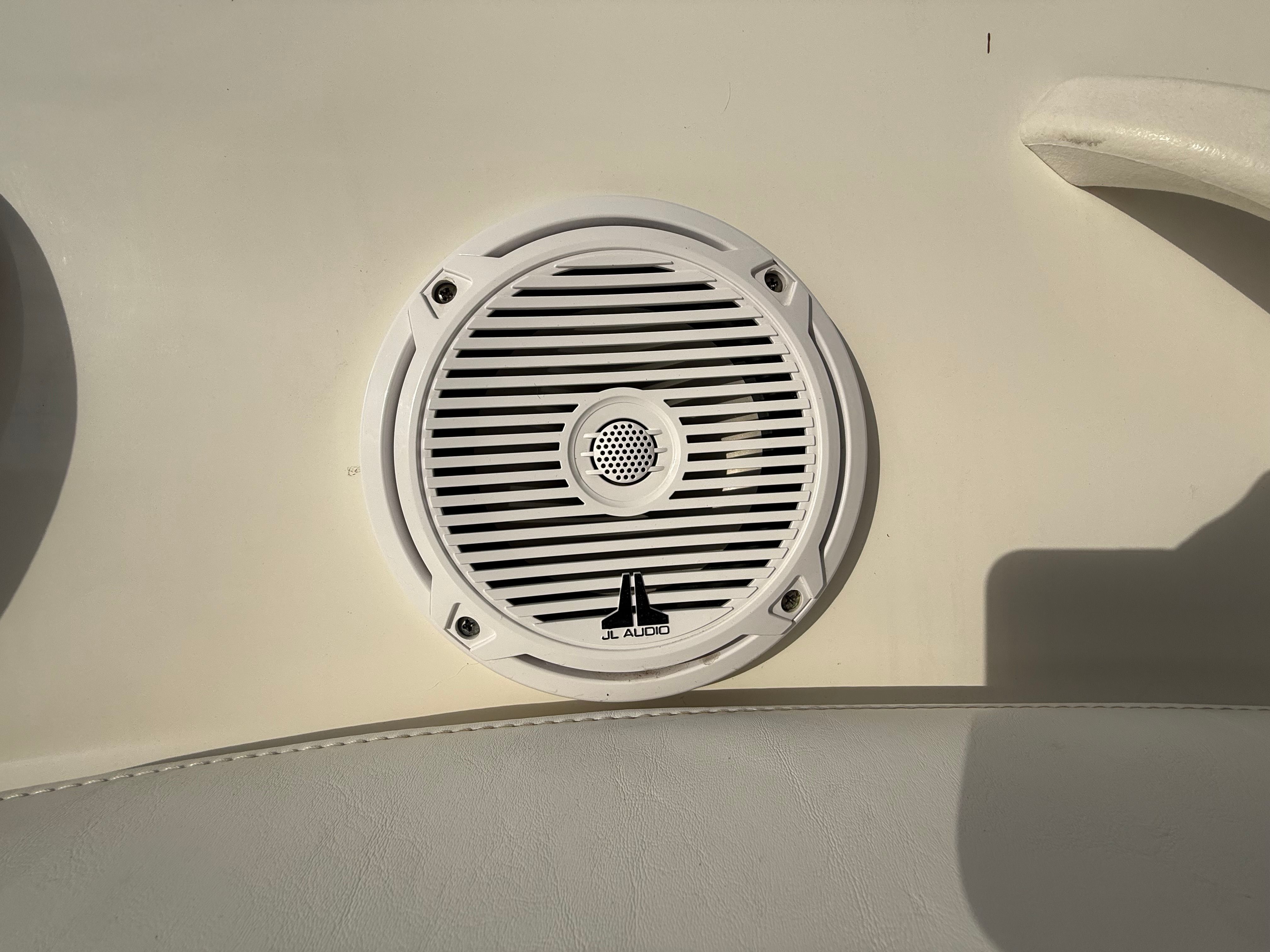 2011 Sea Ray Sport 205 - Photo 16